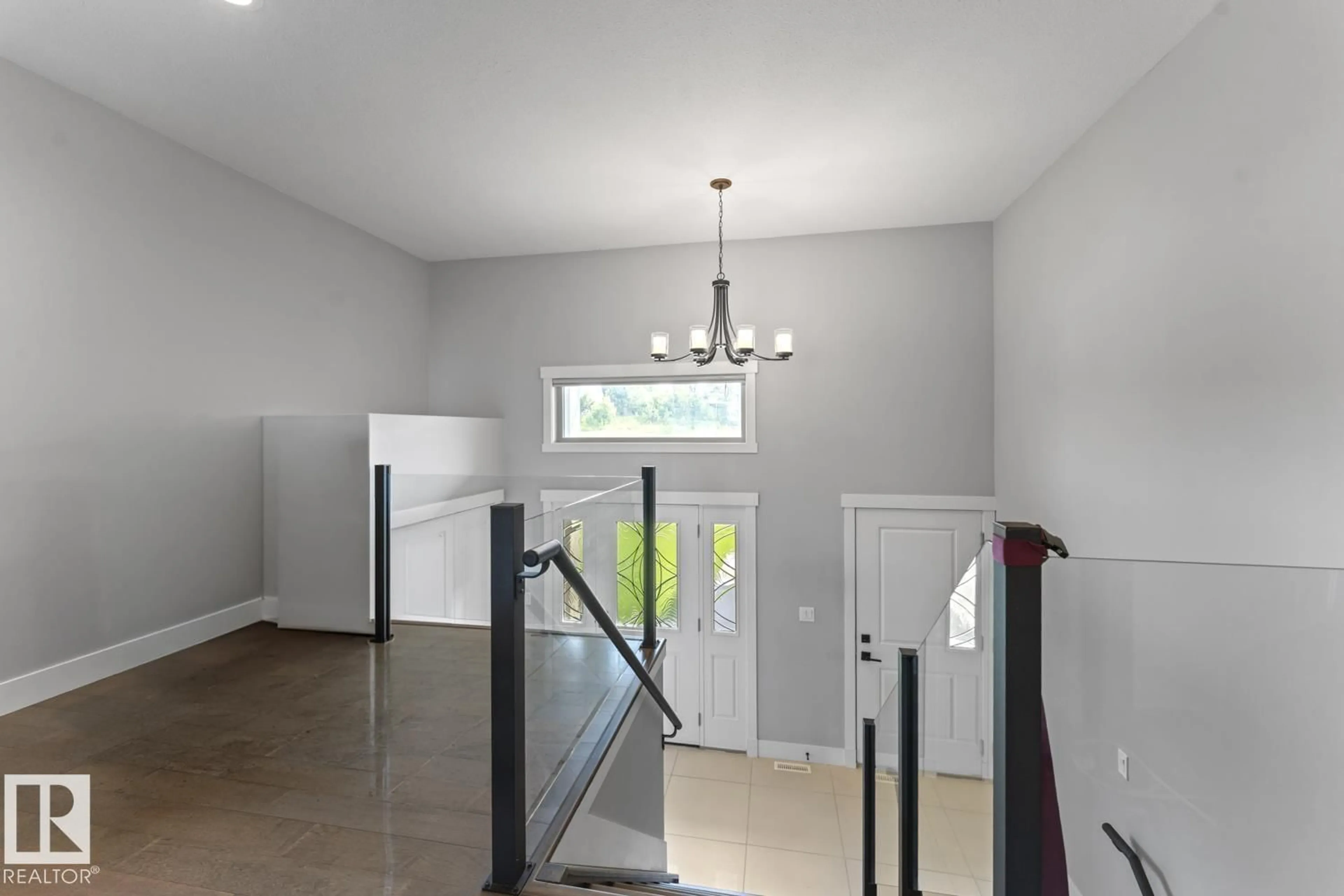 Indoor foyer for 1416 18 AV, Cold Lake Alberta T9M0L8