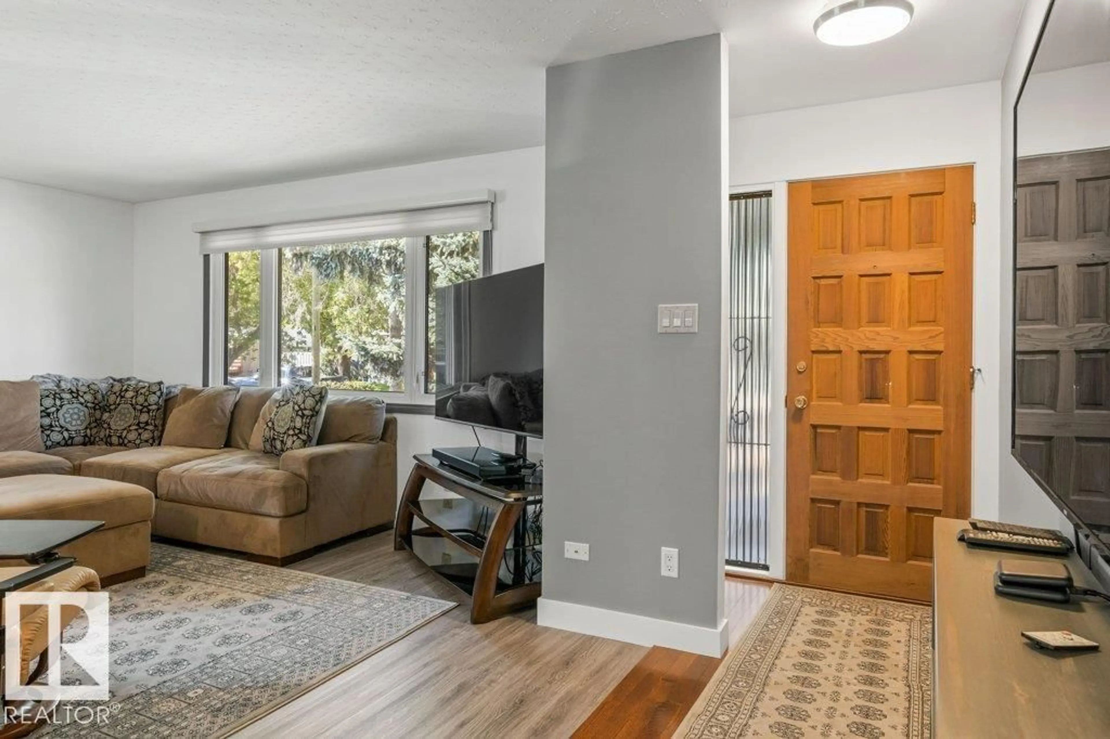 Living room with furniture, unknown for 5 GILLIAN CR, St. Albert Alberta T8N0V9