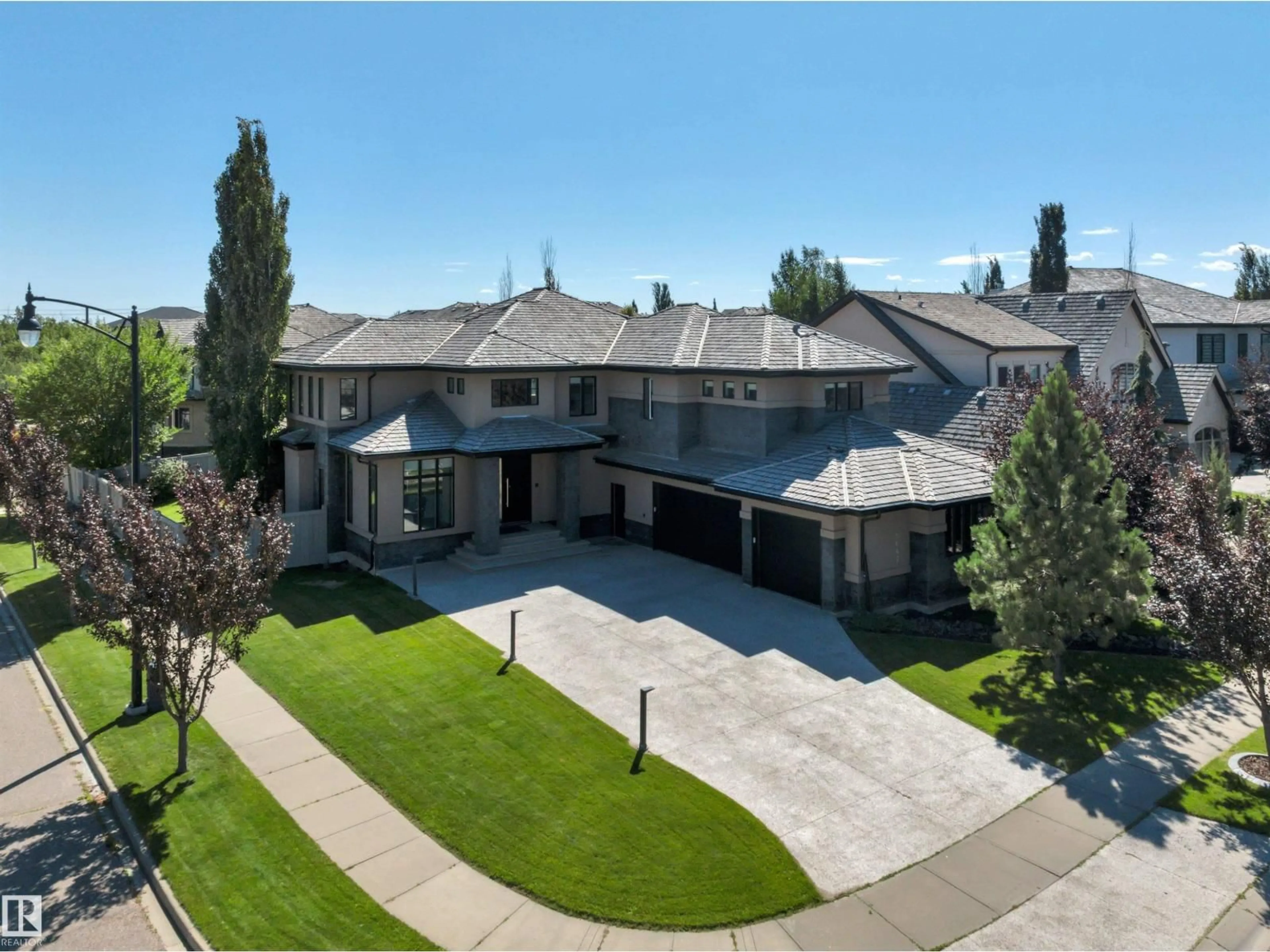 A pic from outside/outdoor area/front of a property/back of a property/a pic from drone, street for 5047 MCLUHAN RD, Edmonton Alberta T6R0J4