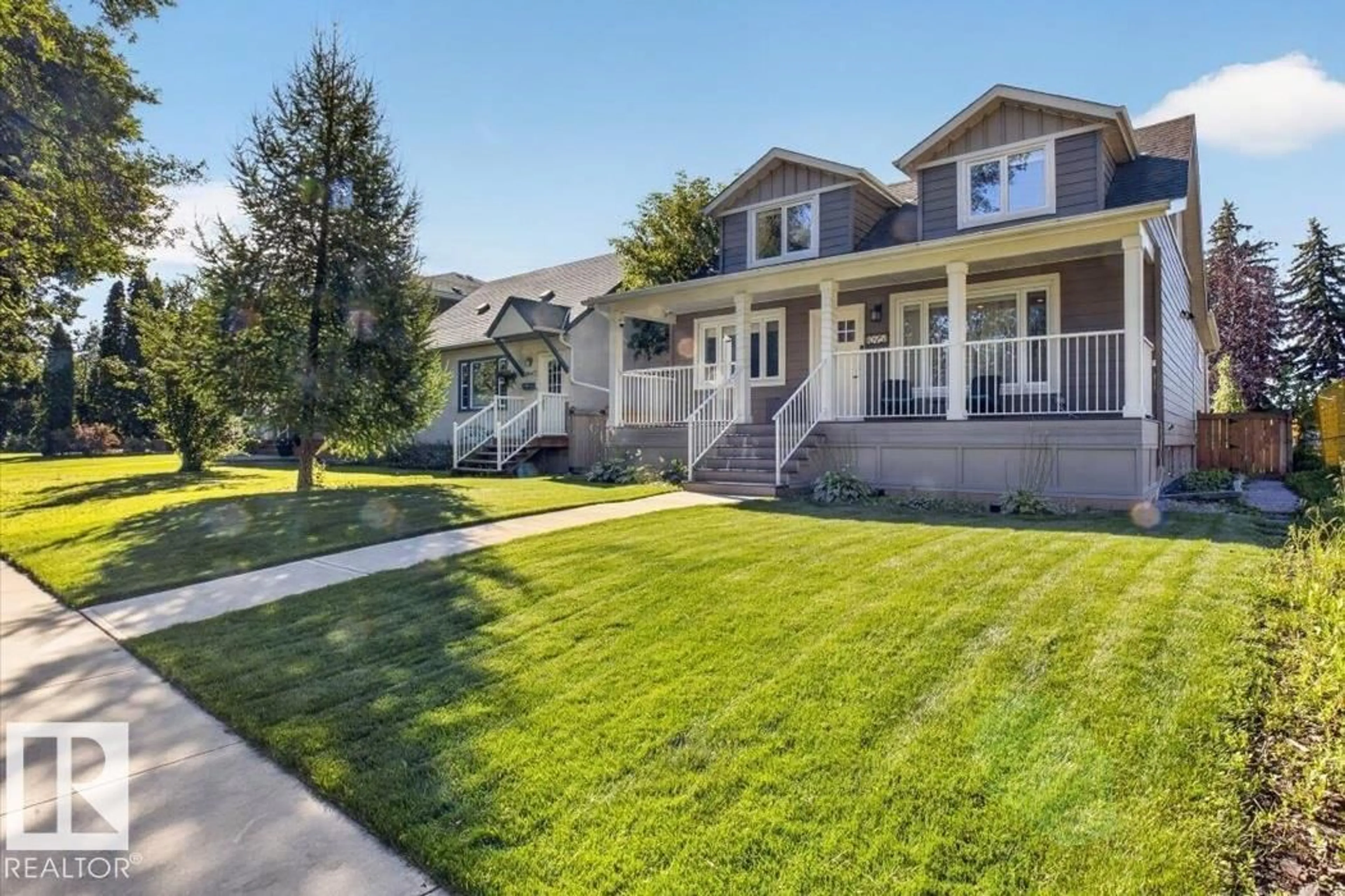 Home with vinyl exterior material, street for 10951 62 AV, Edmonton Alberta T6H1N3