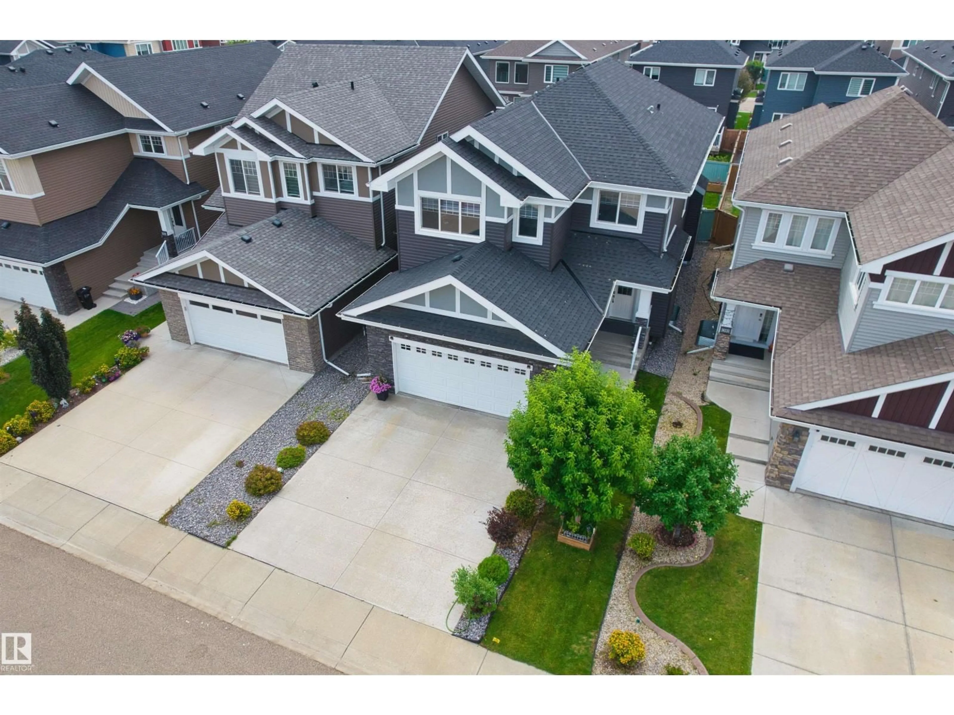 A pic from outside/outdoor area/front of a property/back of a property/a pic from drone, street for SW - 16327 17 AV, Edmonton Alberta T6W3P6
