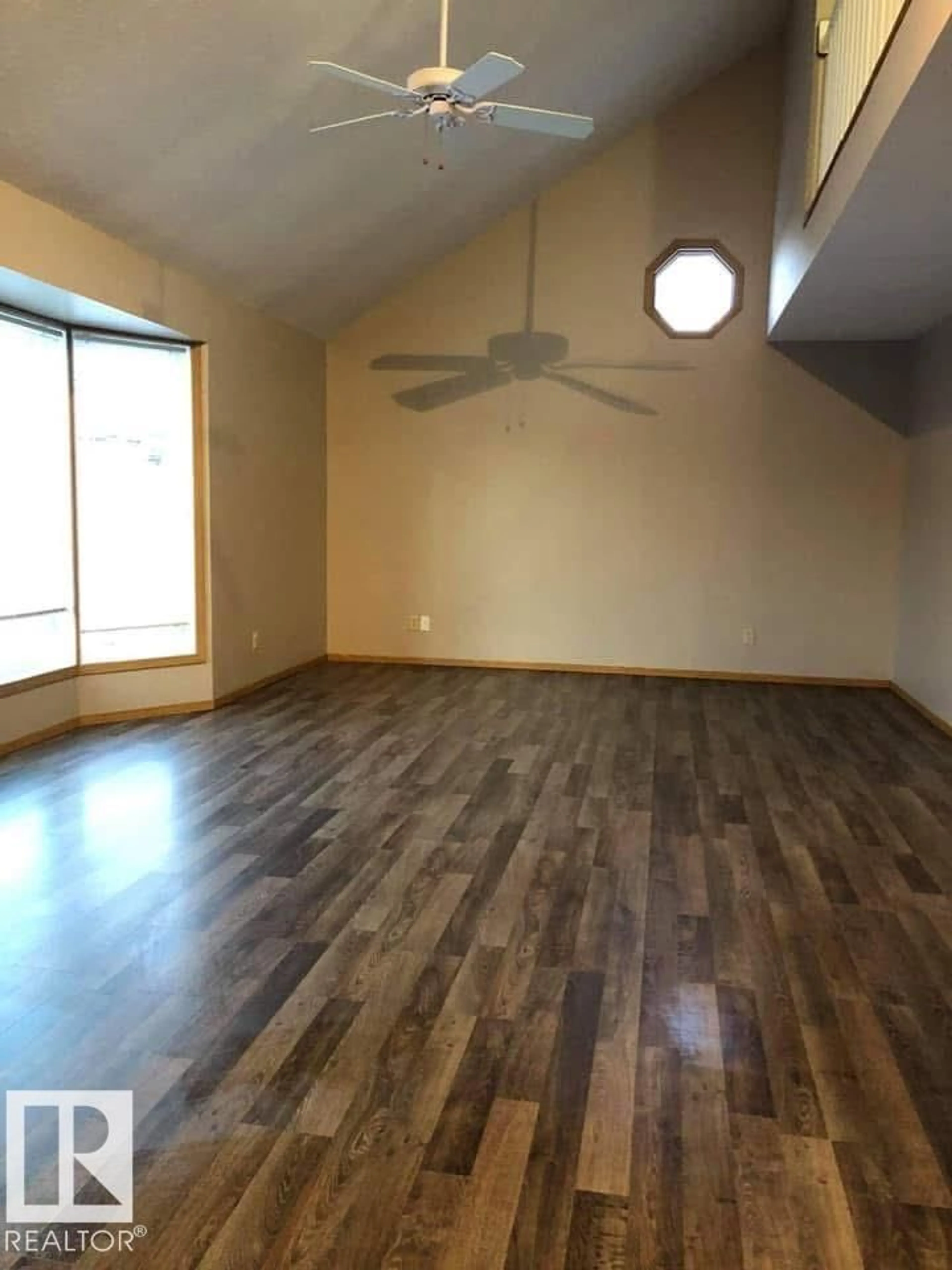 A pic of a room for 4805 47 ST, Drayton Valley Alberta T7A1H8