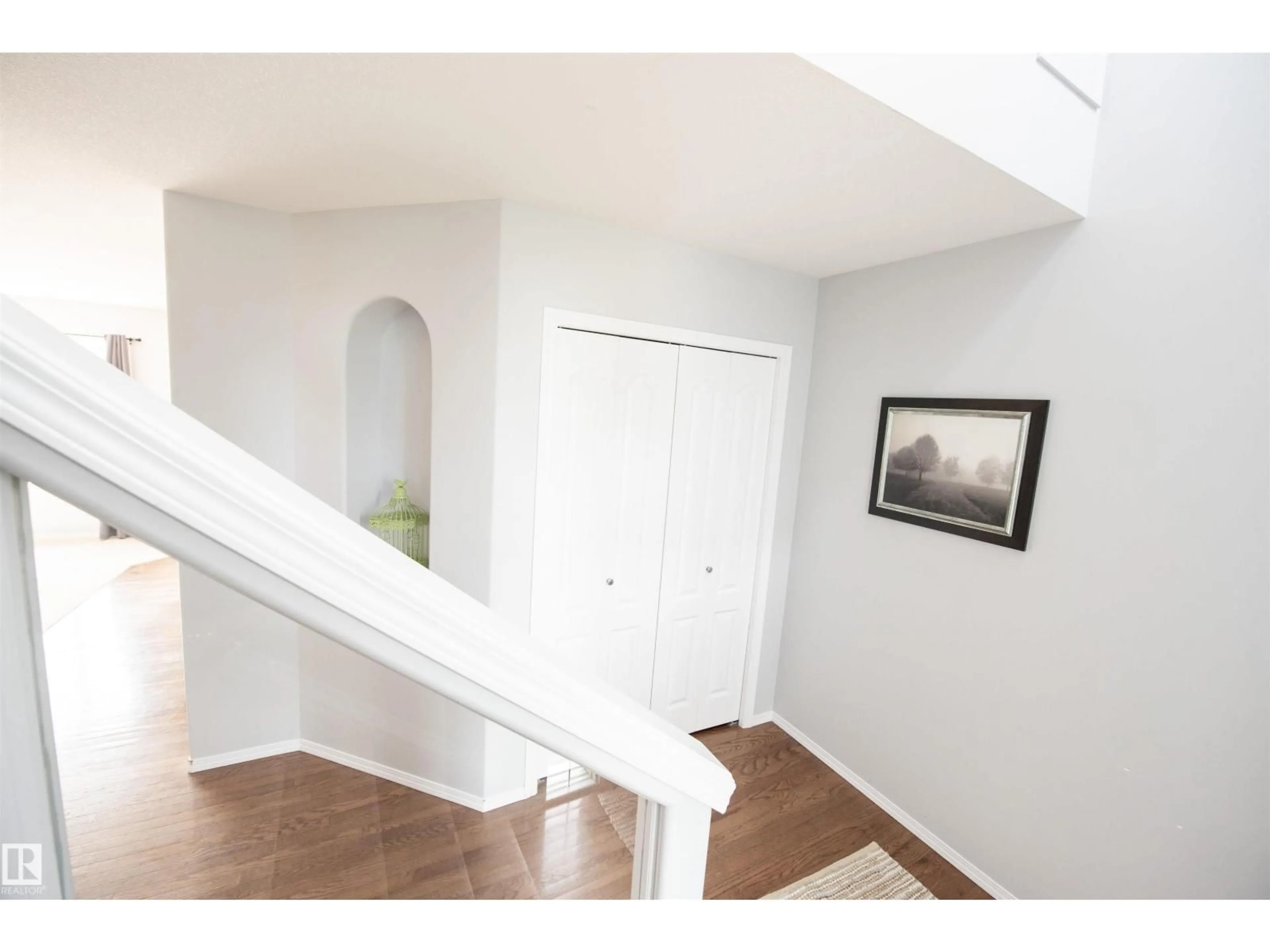 Indoor entryway for 4321 MCMULLEN WY, Edmonton Alberta T6W1N5