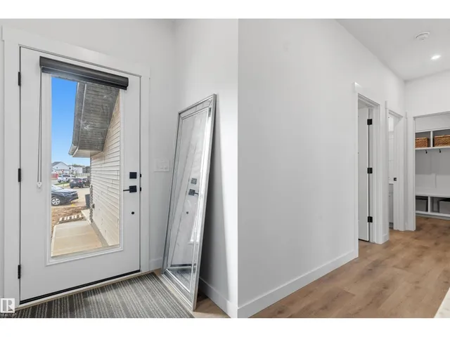 NW - 22328 88 AV, Edmonton 3