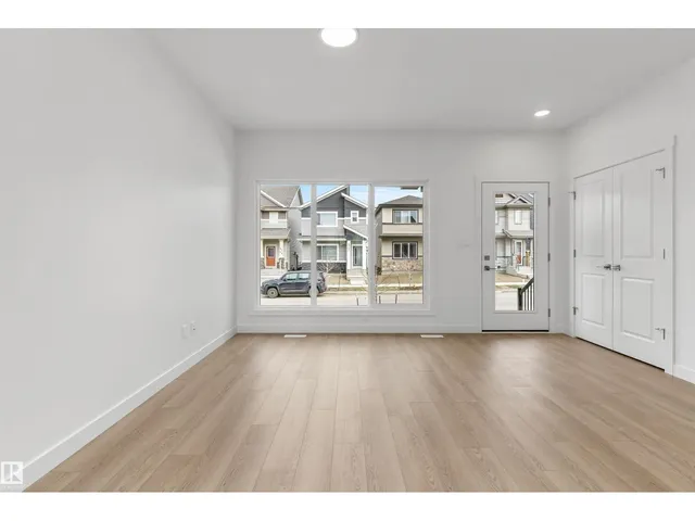 NW - 1617 210A ST, Edmonton 3