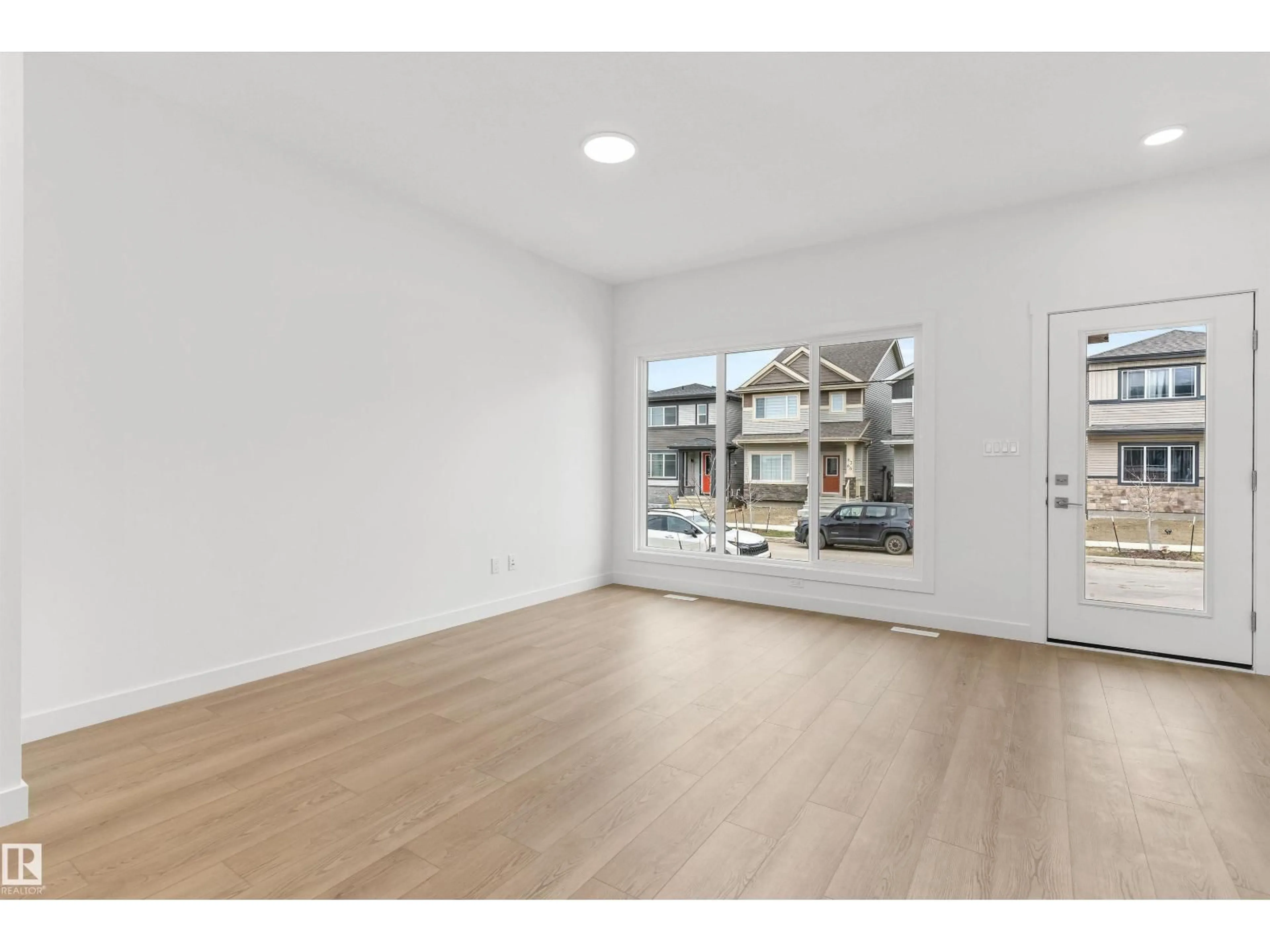 A pic of a room for NW - 1617 210A ST, Edmonton Alberta T6M3N9