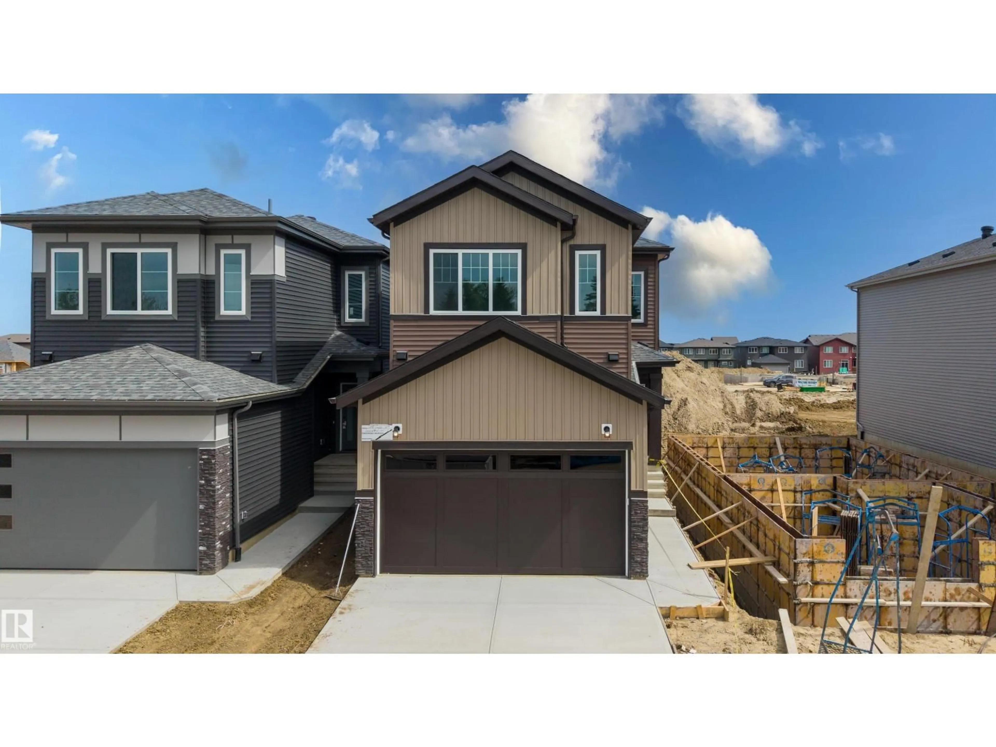 A pic from outside/outdoor area/front of a property/back of a property/a pic from drone, street for NW - 1798 CROSSBILL LO, Edmonton Alberta T5S0Y5