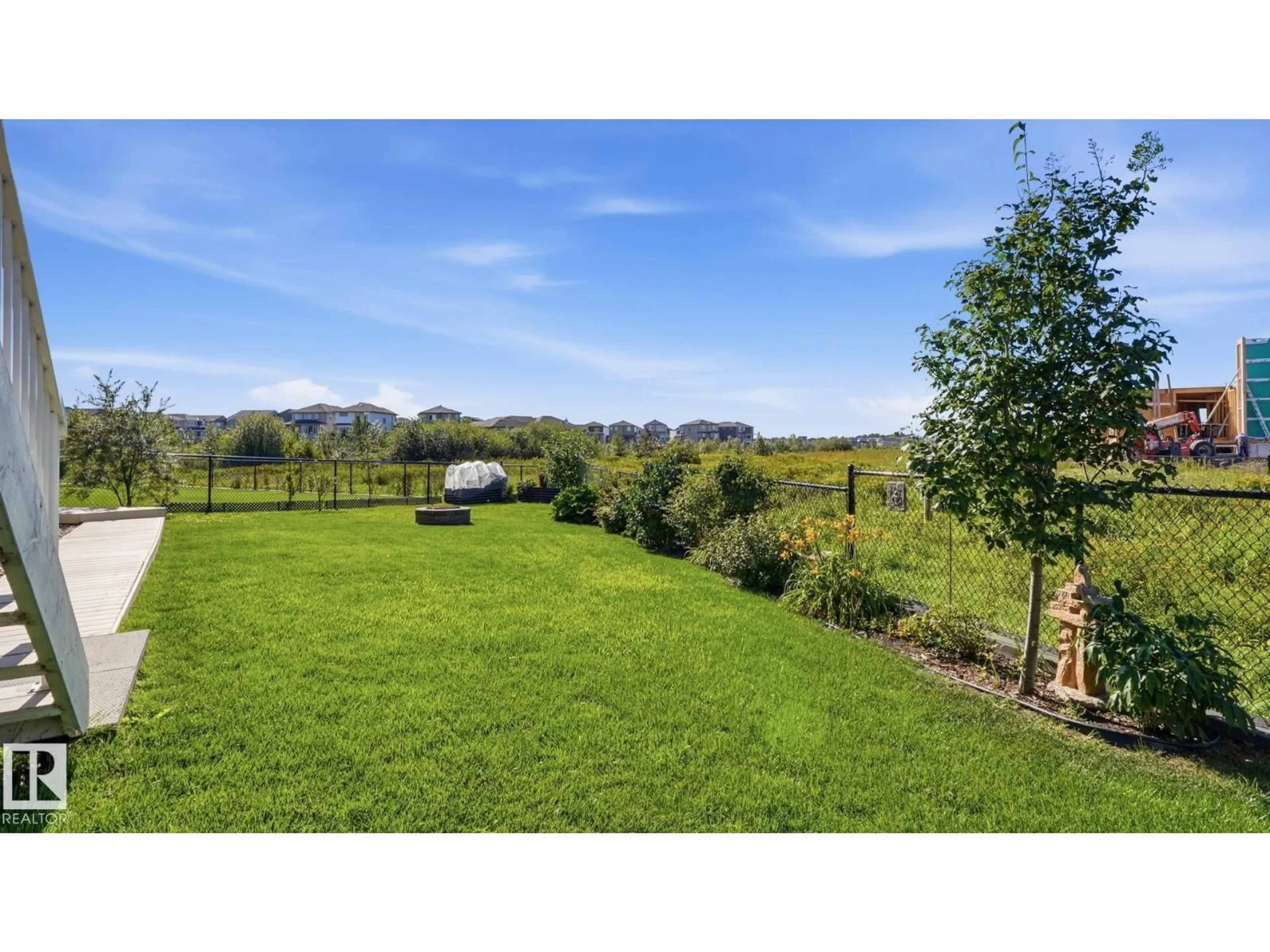 A pic from outside/outdoor area/front of a property/back of a property/a pic from drone, unknown for 142 ASTON BN, Leduc Alberta T9E1L9