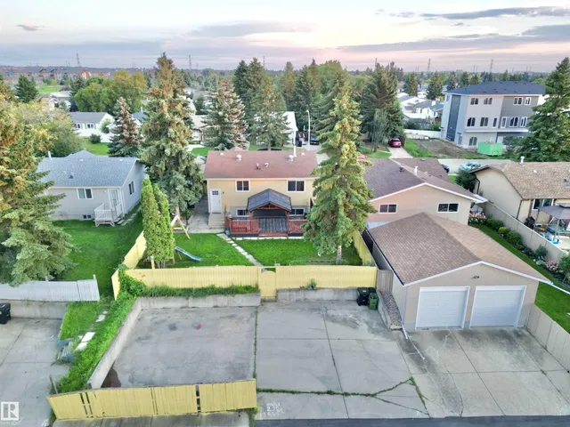 3520 17B AV, Edmonton 5