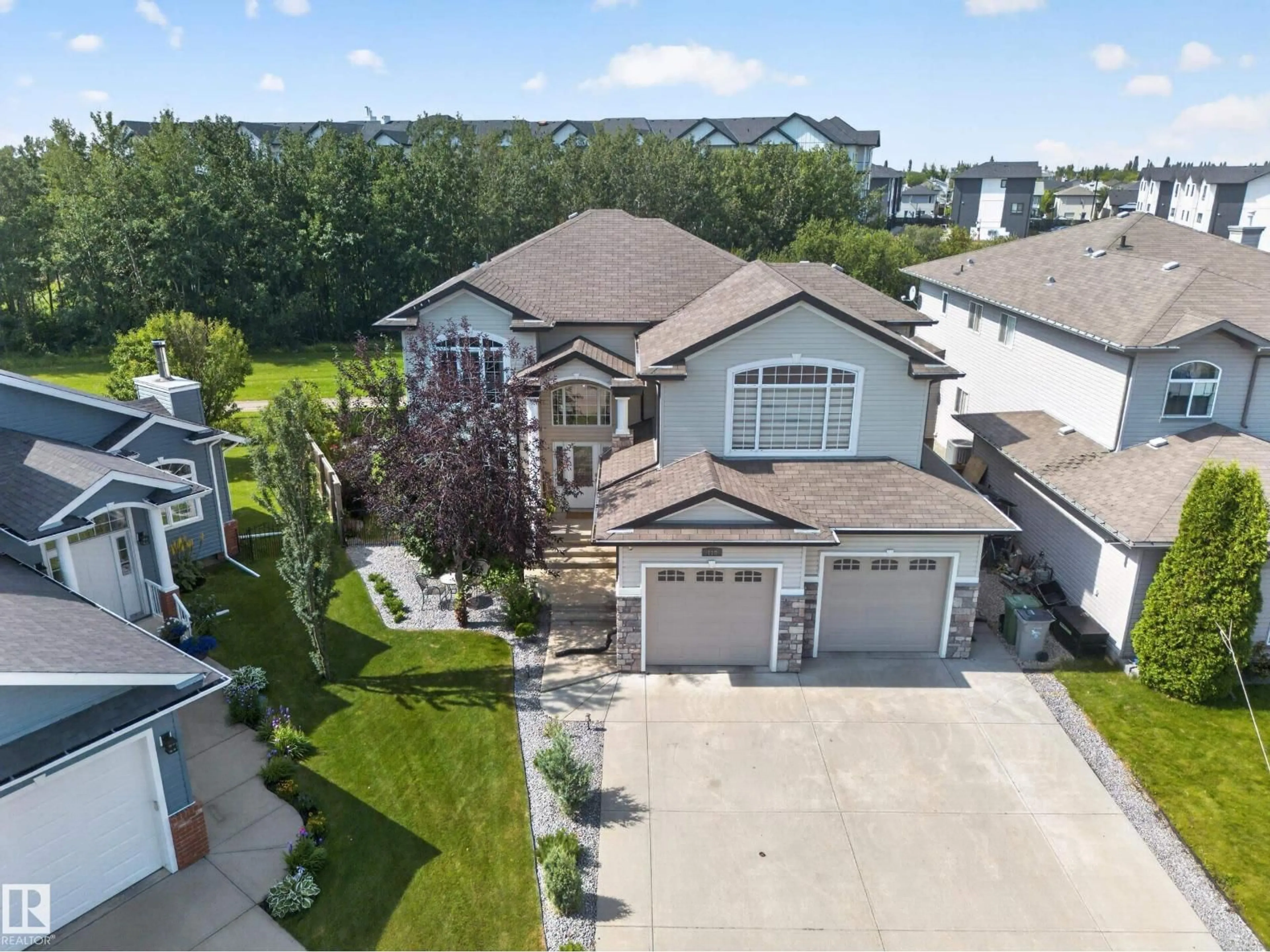 A pic from outside/outdoor area/front of a property/back of a property/a pic from drone, street for 118 LAKELAND PT, Beaumont Alberta T4X0B4