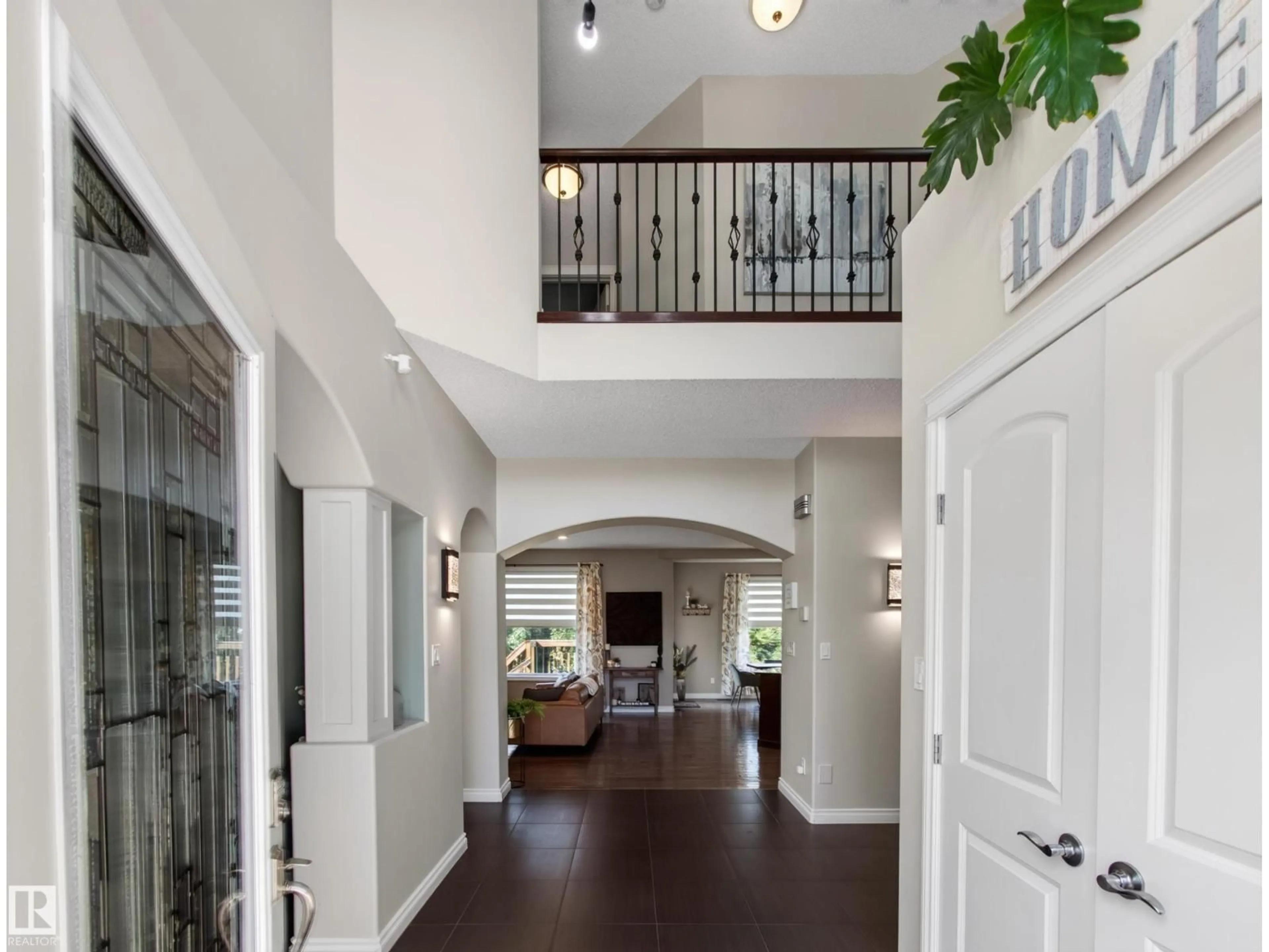 Indoor entryway for 118 LAKELAND PT, Beaumont Alberta T4X0B4