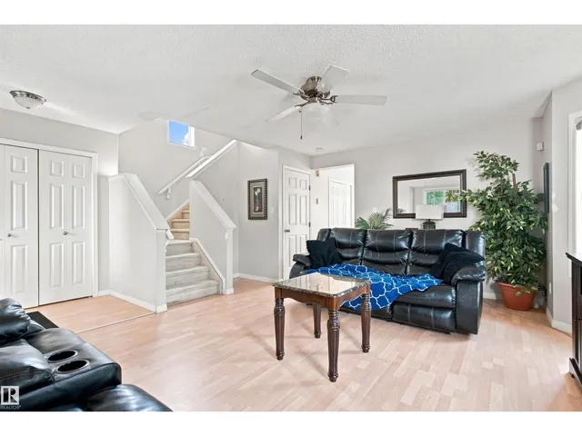 SW - 204 84 ST, Edmonton 5