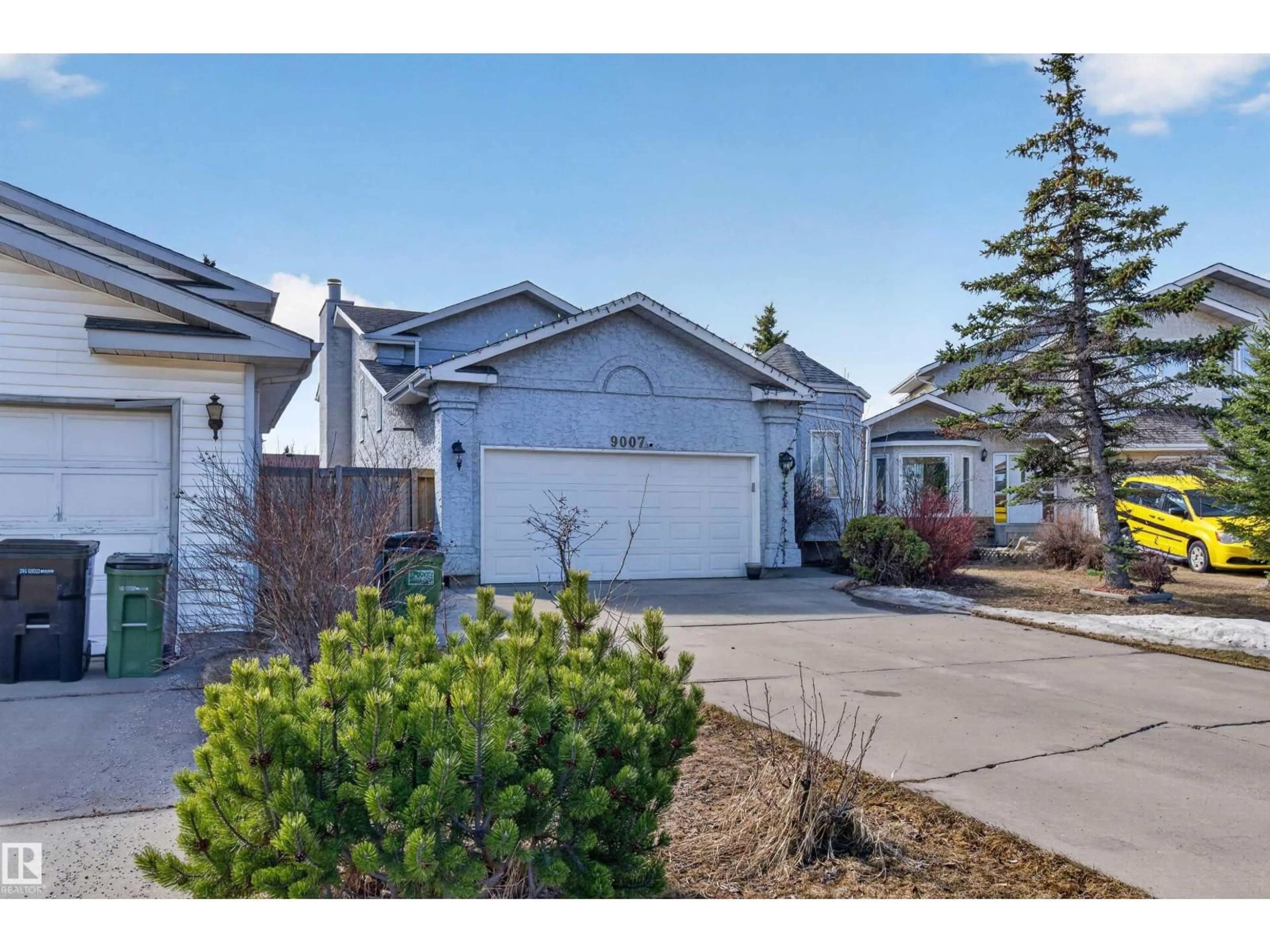 A pic from outside/outdoor area/front of a property/back of a property/a pic from drone, street for 9007 169 AV, Edmonton Alberta T5Z2X5