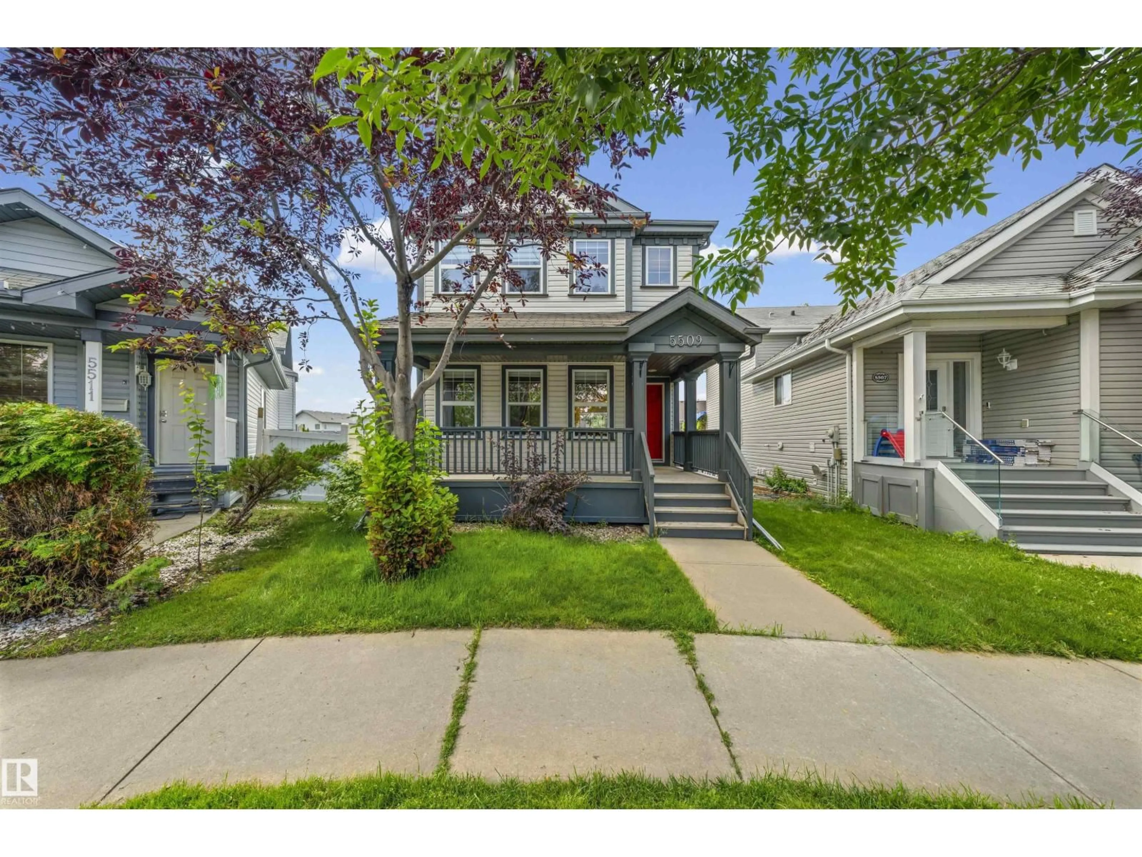 Home with vinyl exterior material, street for NW - 5509 STEVENS CR, Edmonton Alberta T6R3R4