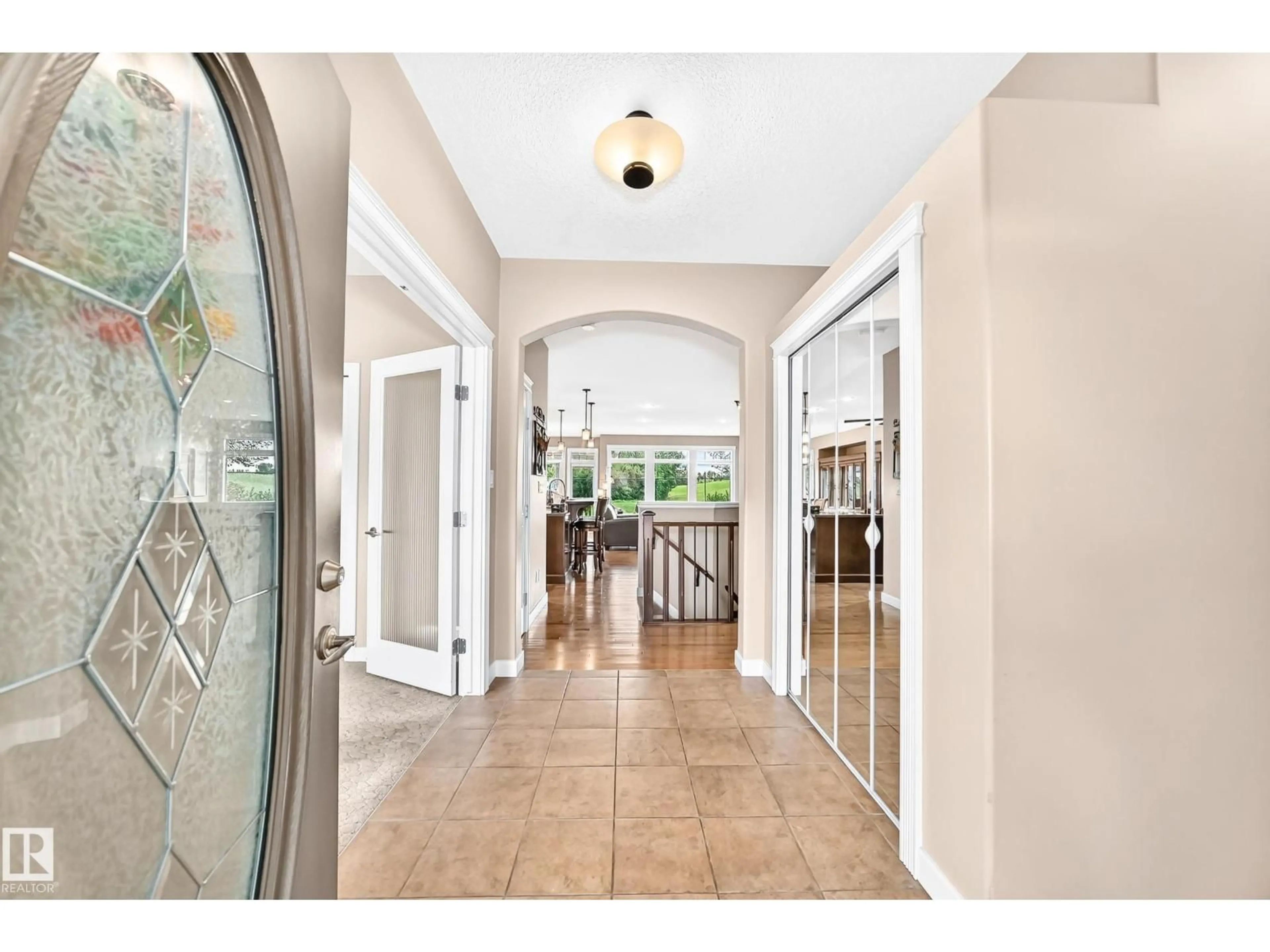 Indoor entryway for 12 FAIRWAY PT, Spruce Grove Alberta T7X4B6