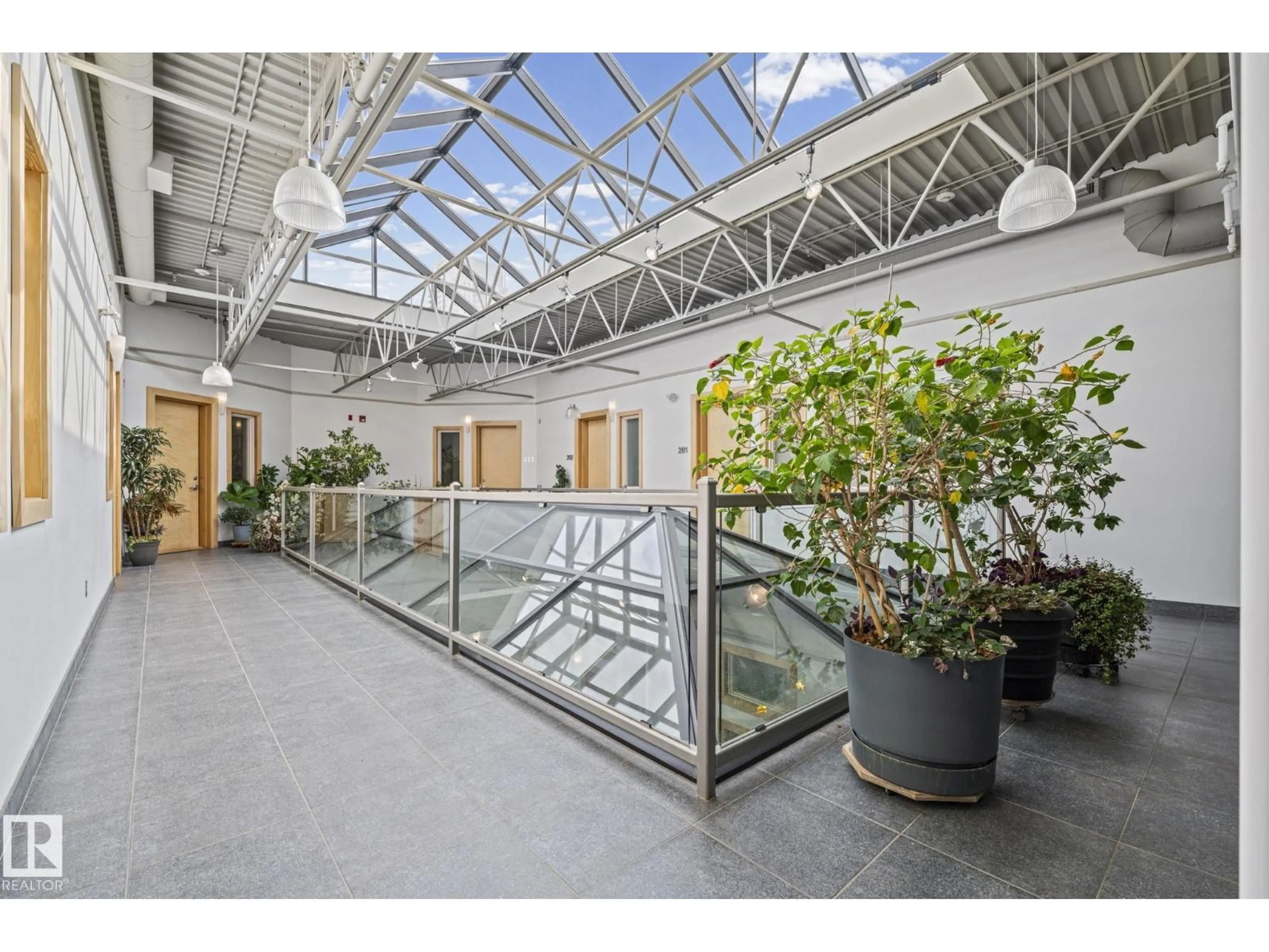Indoor foyer for 205 - 10265 107 ST, Edmonton Alberta T5J5G2