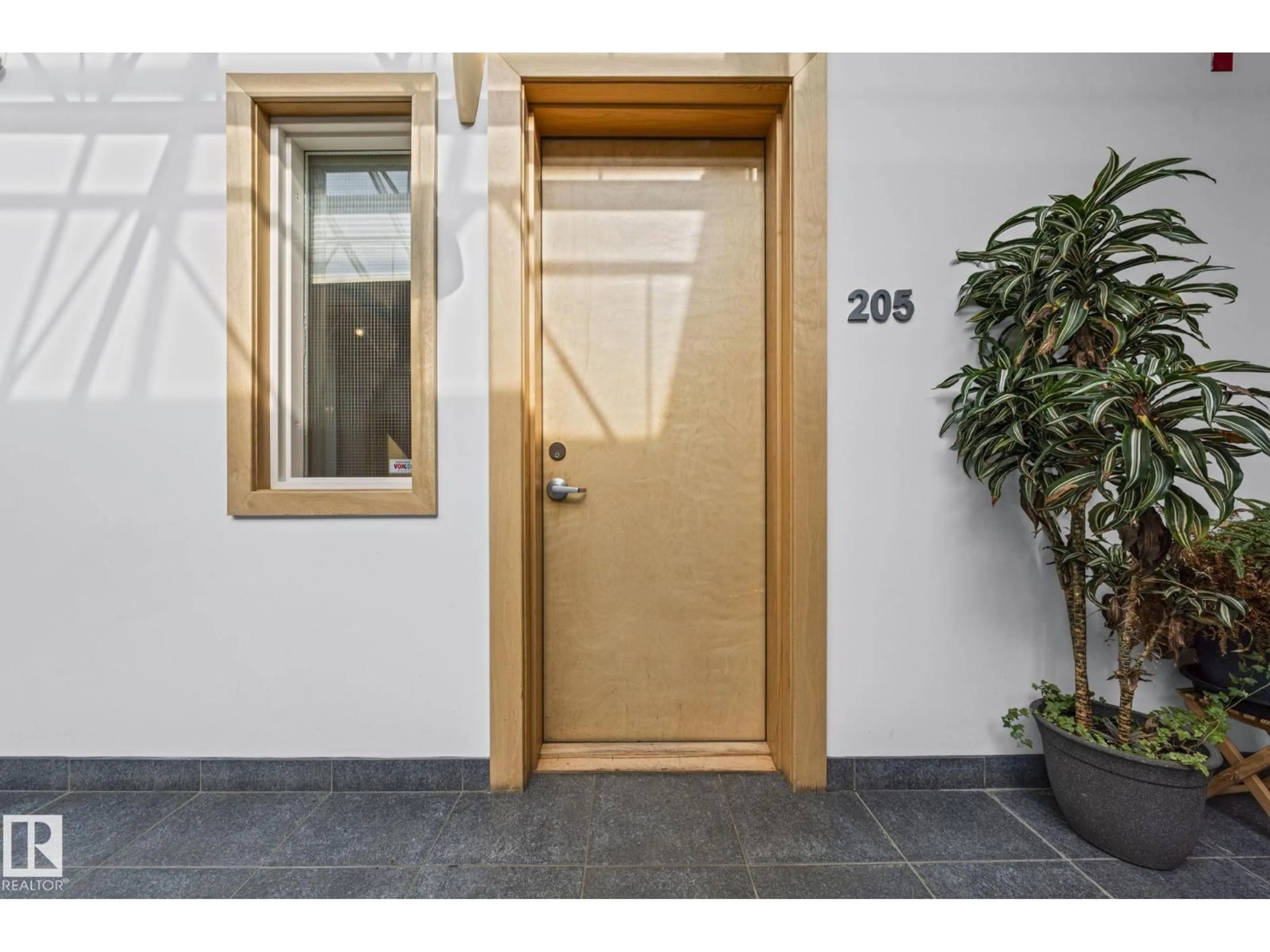 Indoor entryway for 205 - 10265 107 ST, Edmonton Alberta T5J5G2