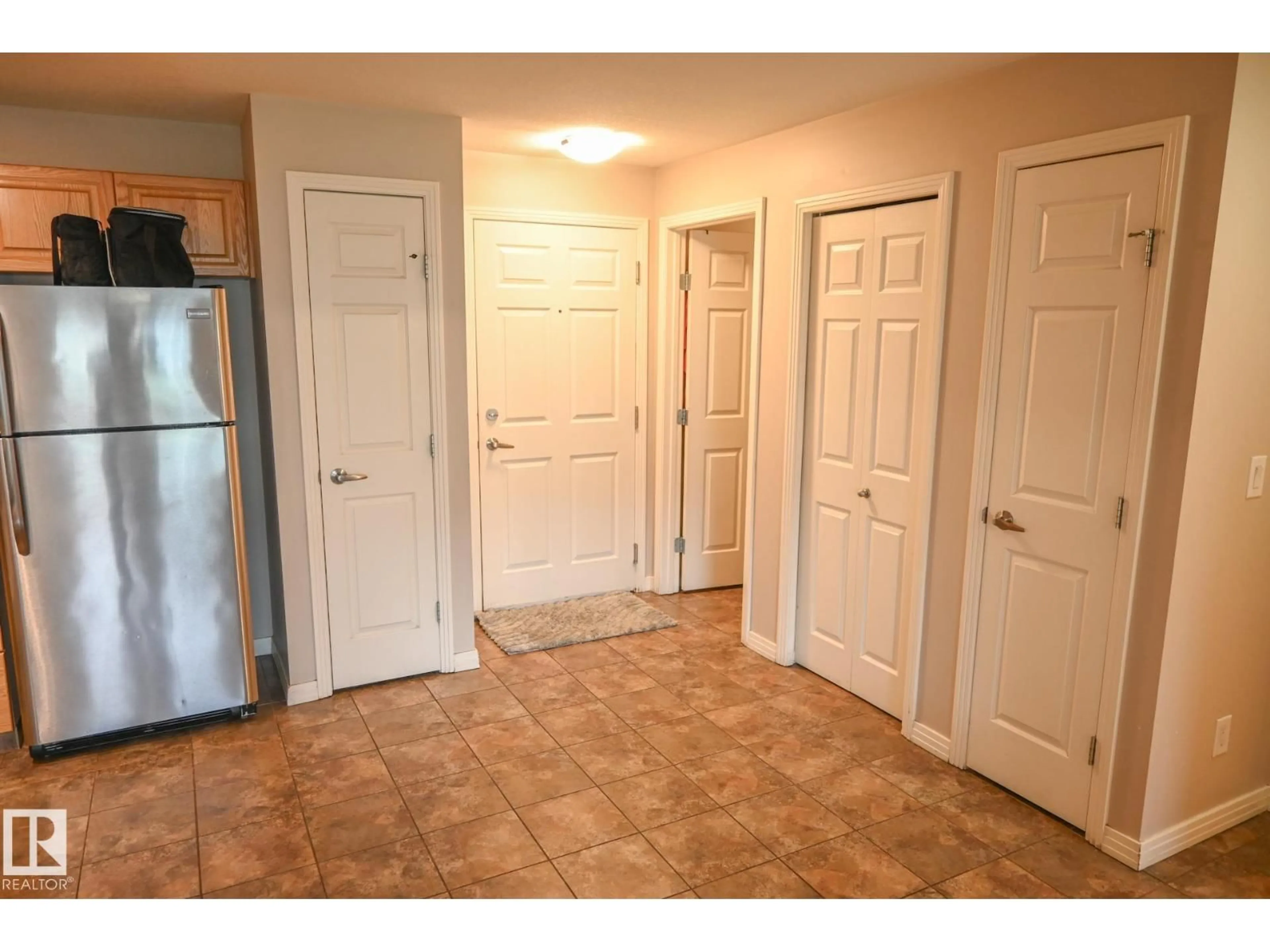 Unknown for 316 - 5005 165 AV, Edmonton Alberta T5Y0L8