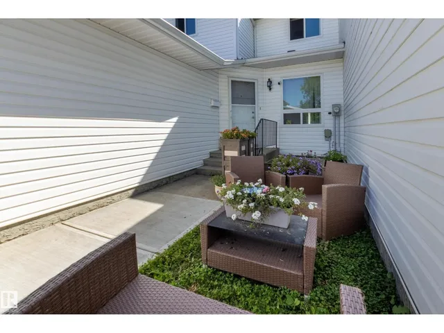 15 - 16 RITCHIE WY, Sherwood Park 2
