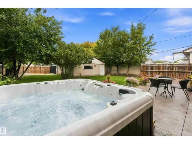 11840 ST ALBERT TR, Edmonton 2