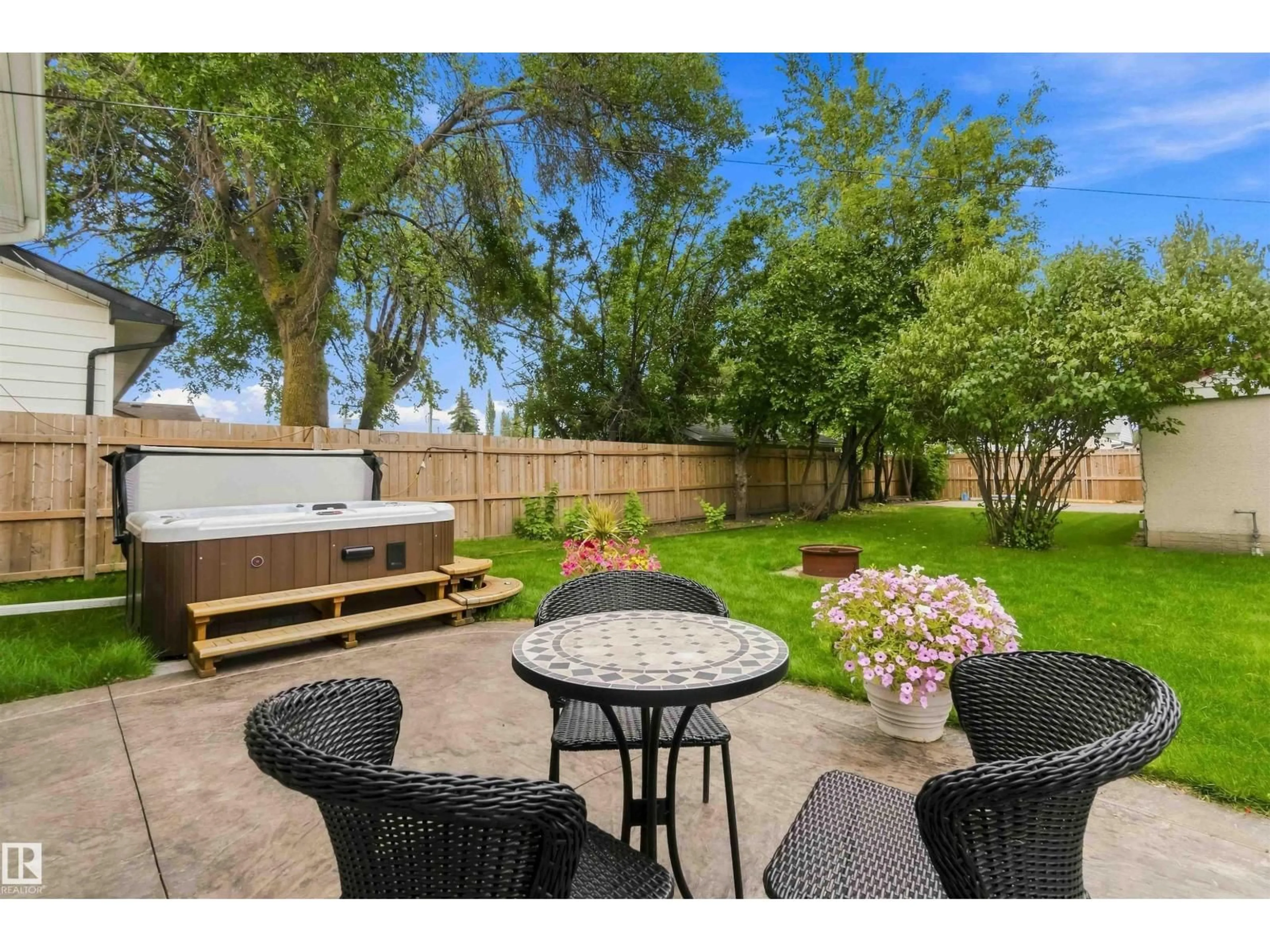 Patio, water/lake/river/ocean view for 11840 ST ALBERT TR, Edmonton Alberta T5L4G4