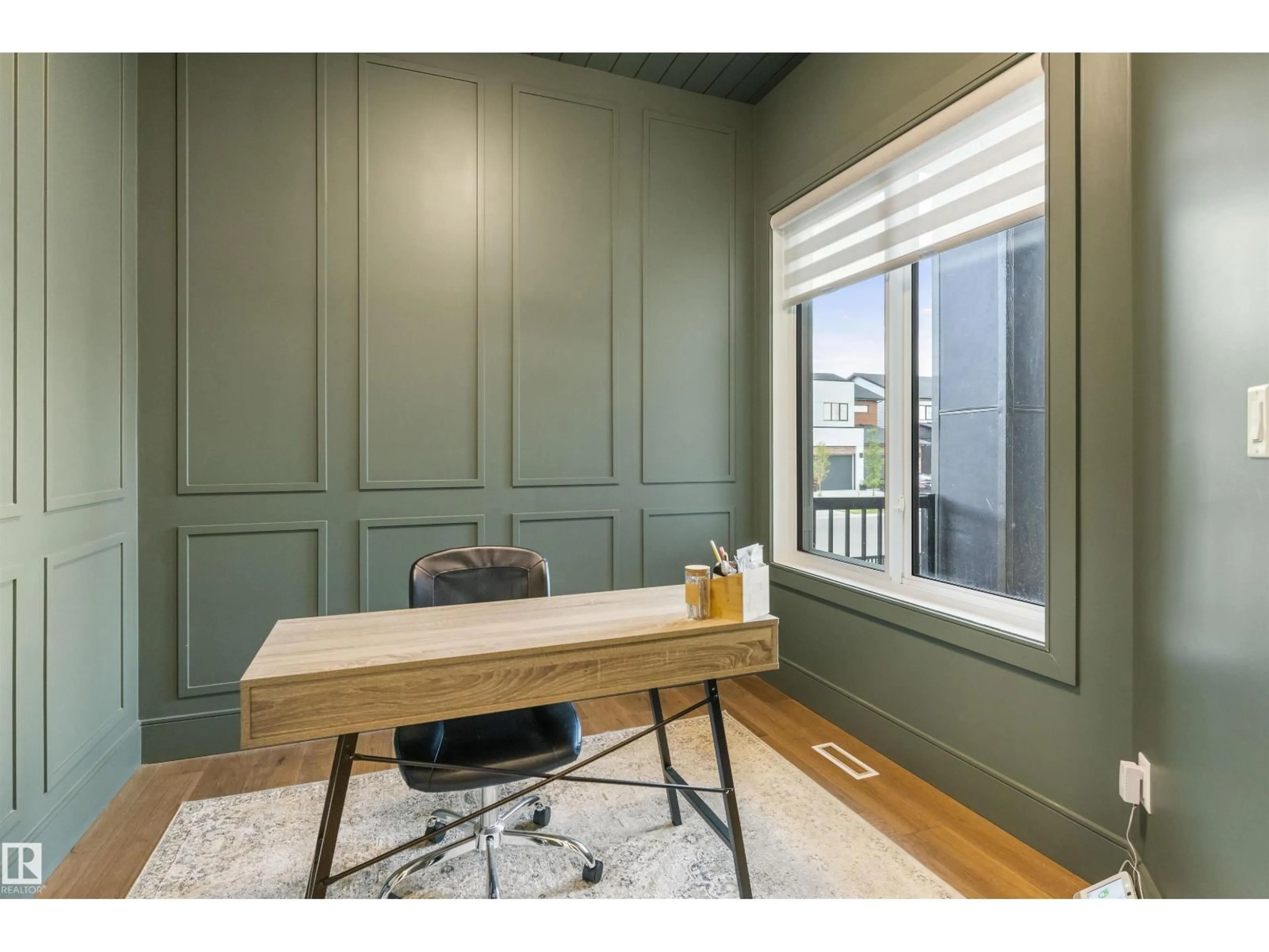 A pic of a room for 110 EDGEFIELD WY, St. Albert Alberta T8N8A7