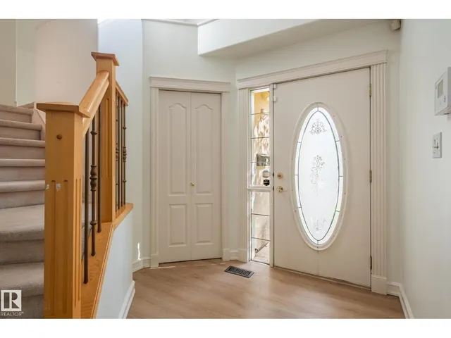 NW - 310 LIVINGSTONE CO, Edmonton 4
