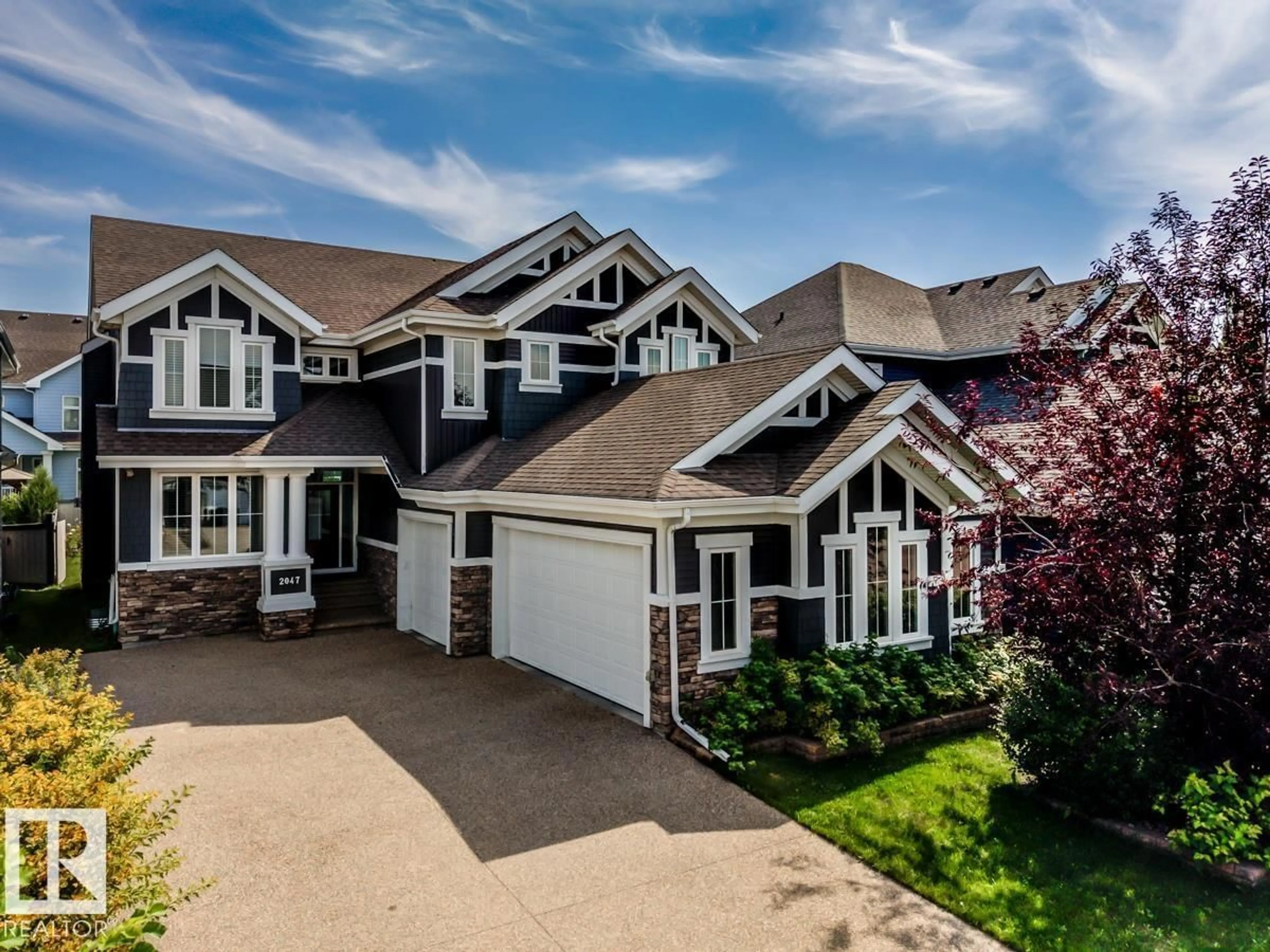 A pic from outside/outdoor area/front of a property/back of a property/a pic from drone, street for SW - 2047 90 ST, Edmonton Alberta T6X2C5