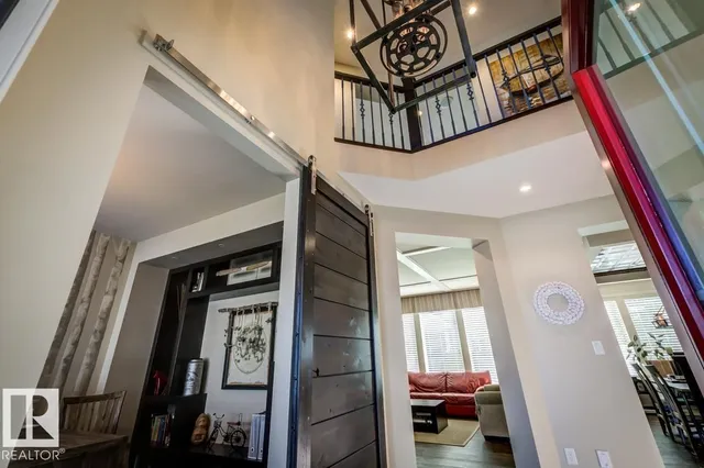 SW - 2047 90 ST, Edmonton 5