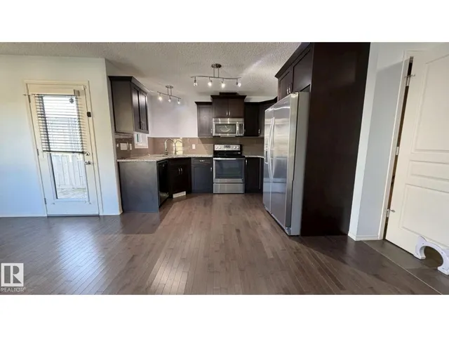 20 ARALIA CV, Spruce Grove 3