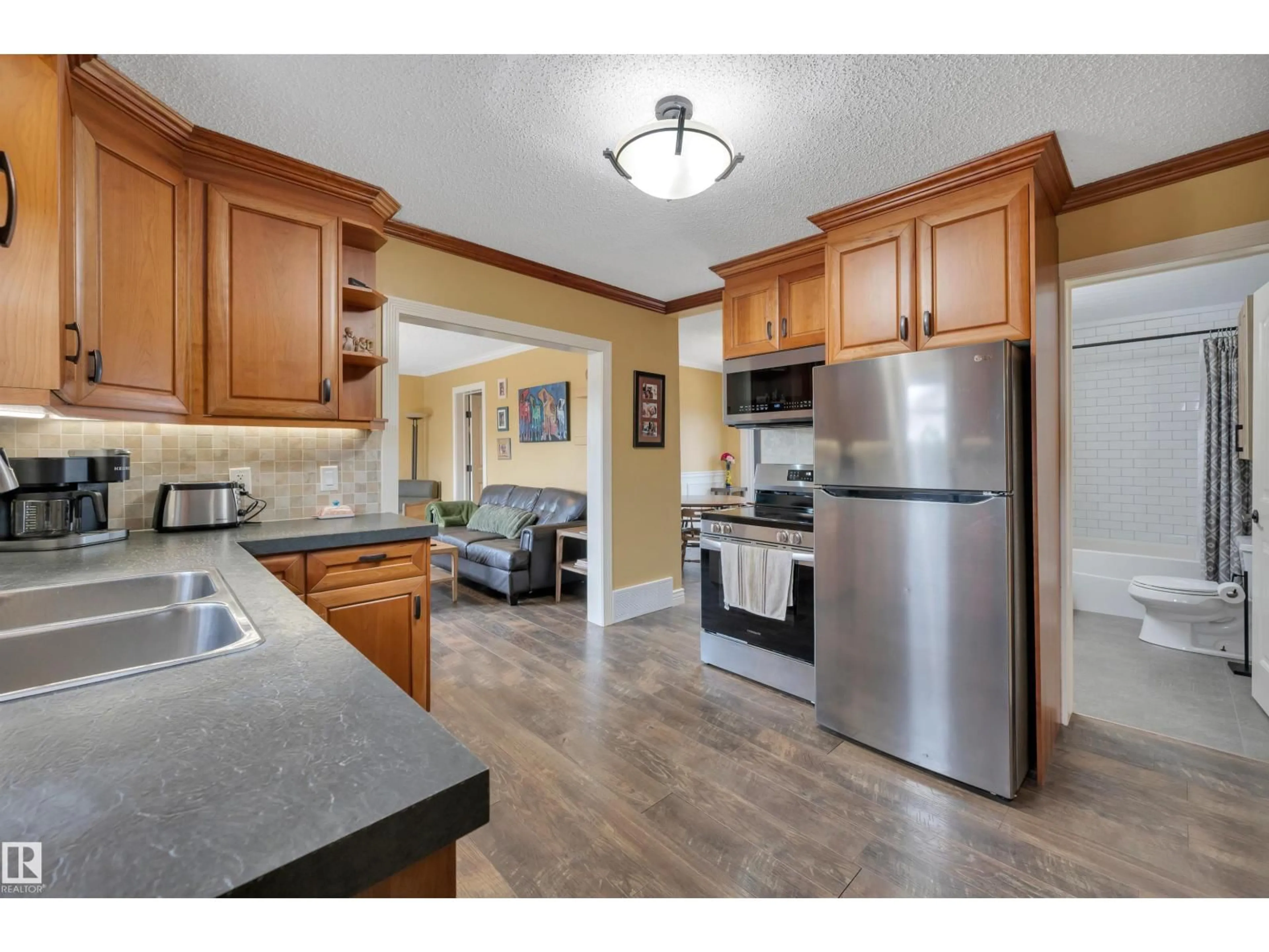 Open concept kitchen, ceramic/tile floor for 312 - 25100 TWP ROAD 554, Cardiff Alberta T8R1P4