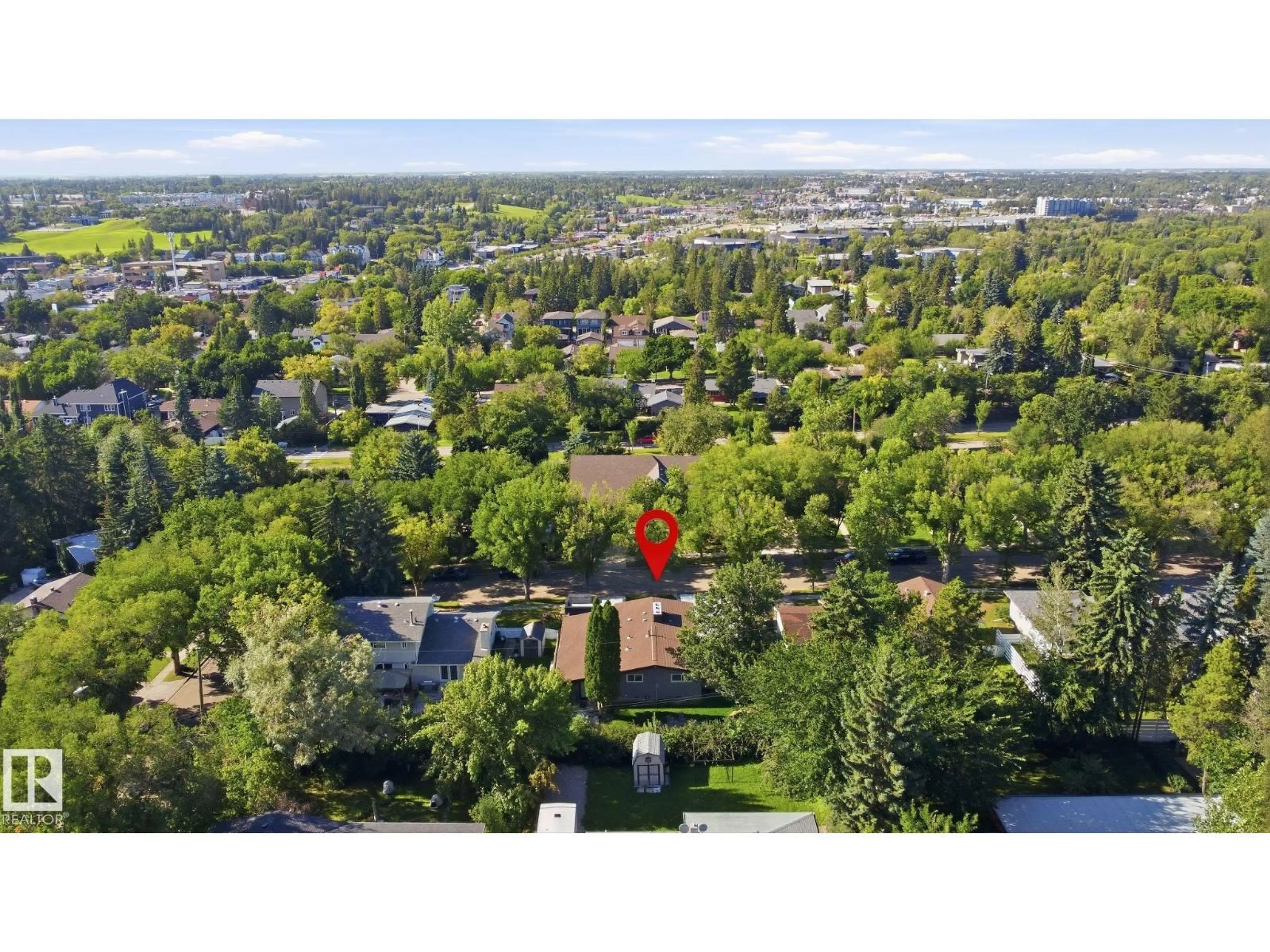 A pic from outside/outdoor area/front of a property/back of a property/a pic from drone, unknown for 13 SYLVAN DR, St. Albert Alberta T8N0G7