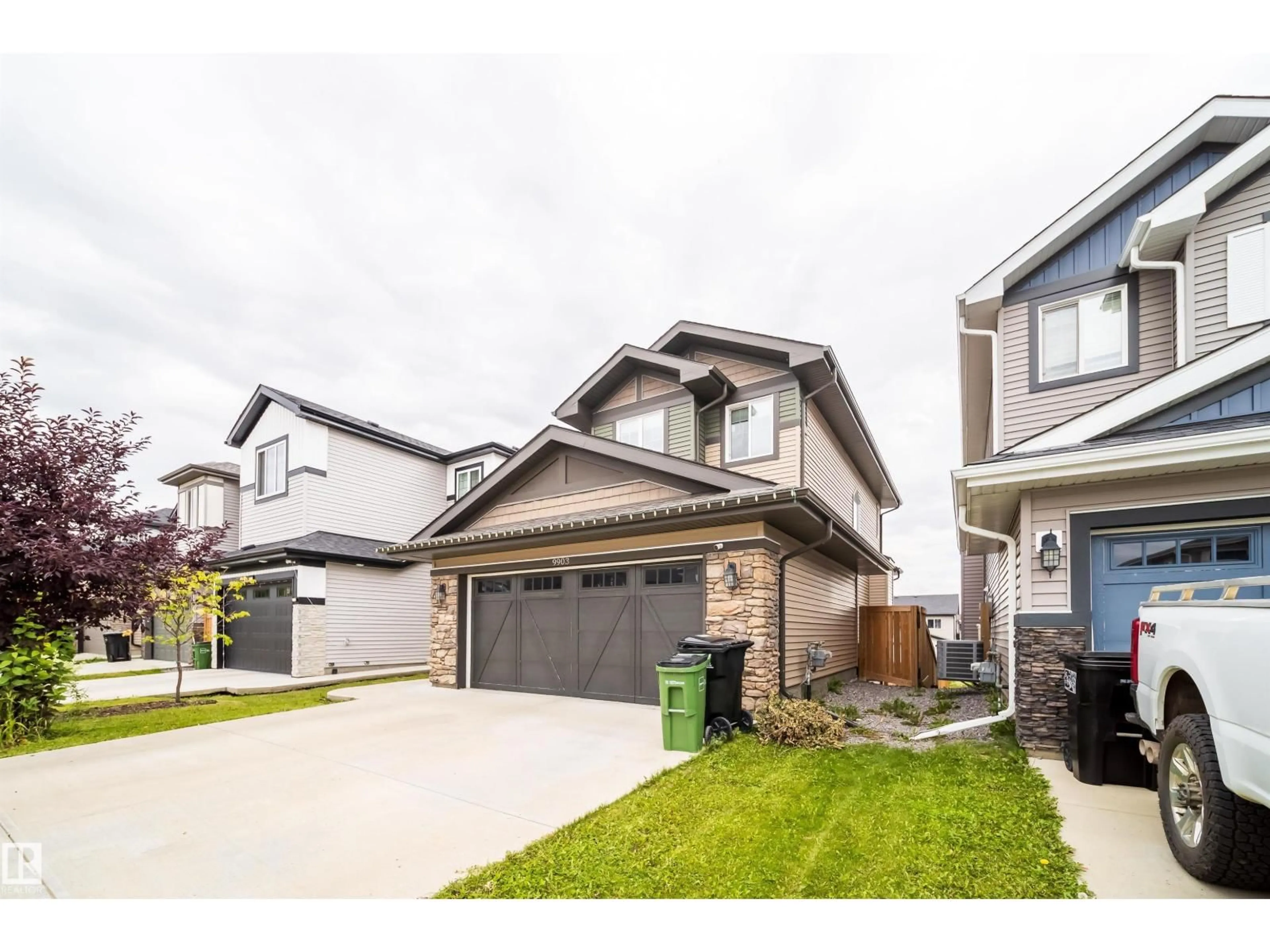 Unknown for NW - 9903 222 ST, Edmonton Alberta T5T7J1