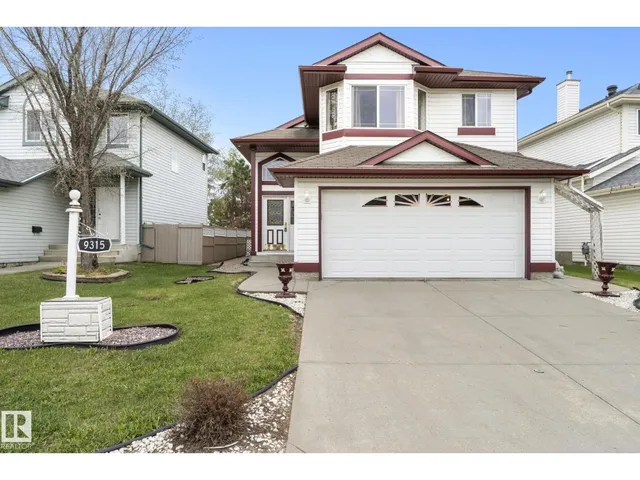 9315 162 AV, Edmonton 2
