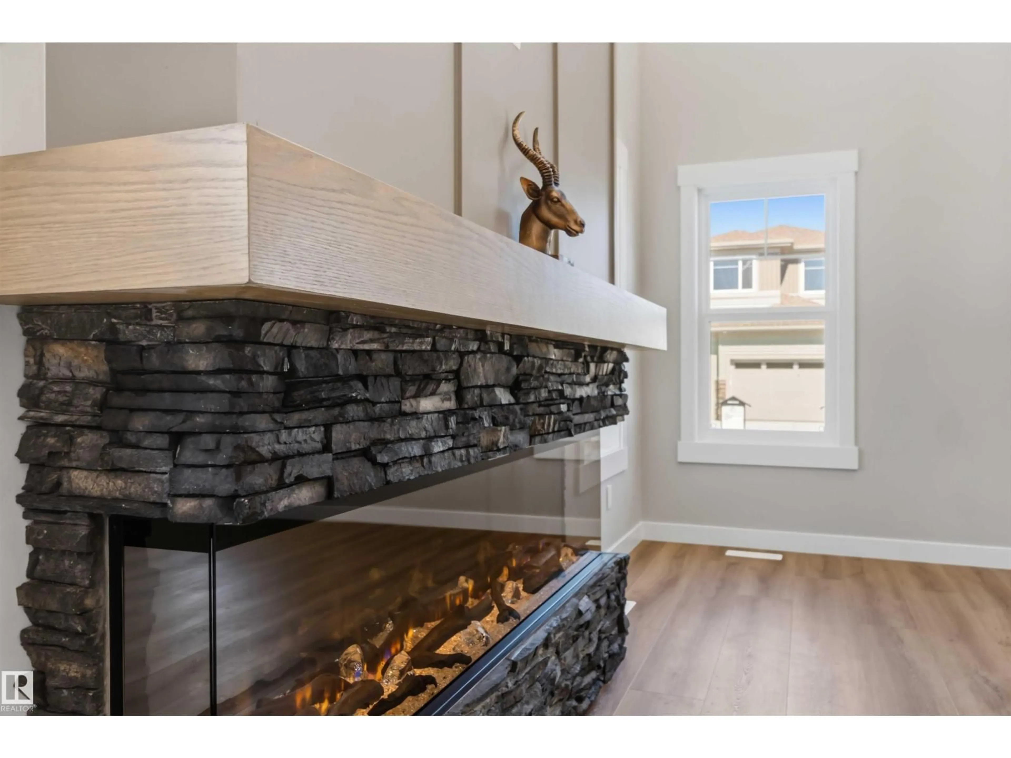 Open concept kitchen, unknown for 33 HARLEY WY, Spruce Grove Alberta T7X0X4
