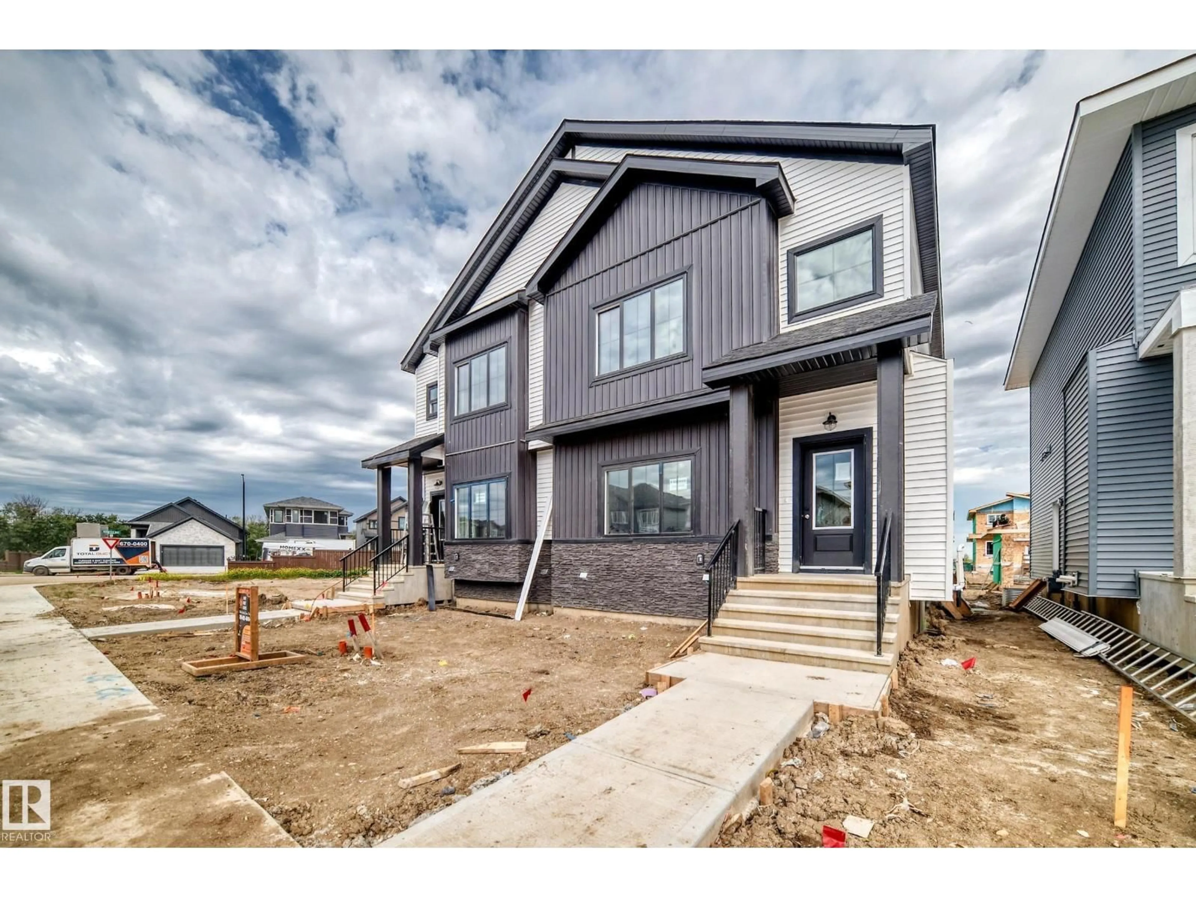 Home with vinyl exterior material, mountain view for 8 WORWYCK CM, Spruce Grove Alberta T7X4S4