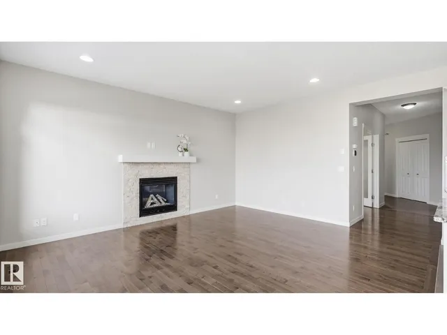 SW - 1832 56 ST, Edmonton 3
