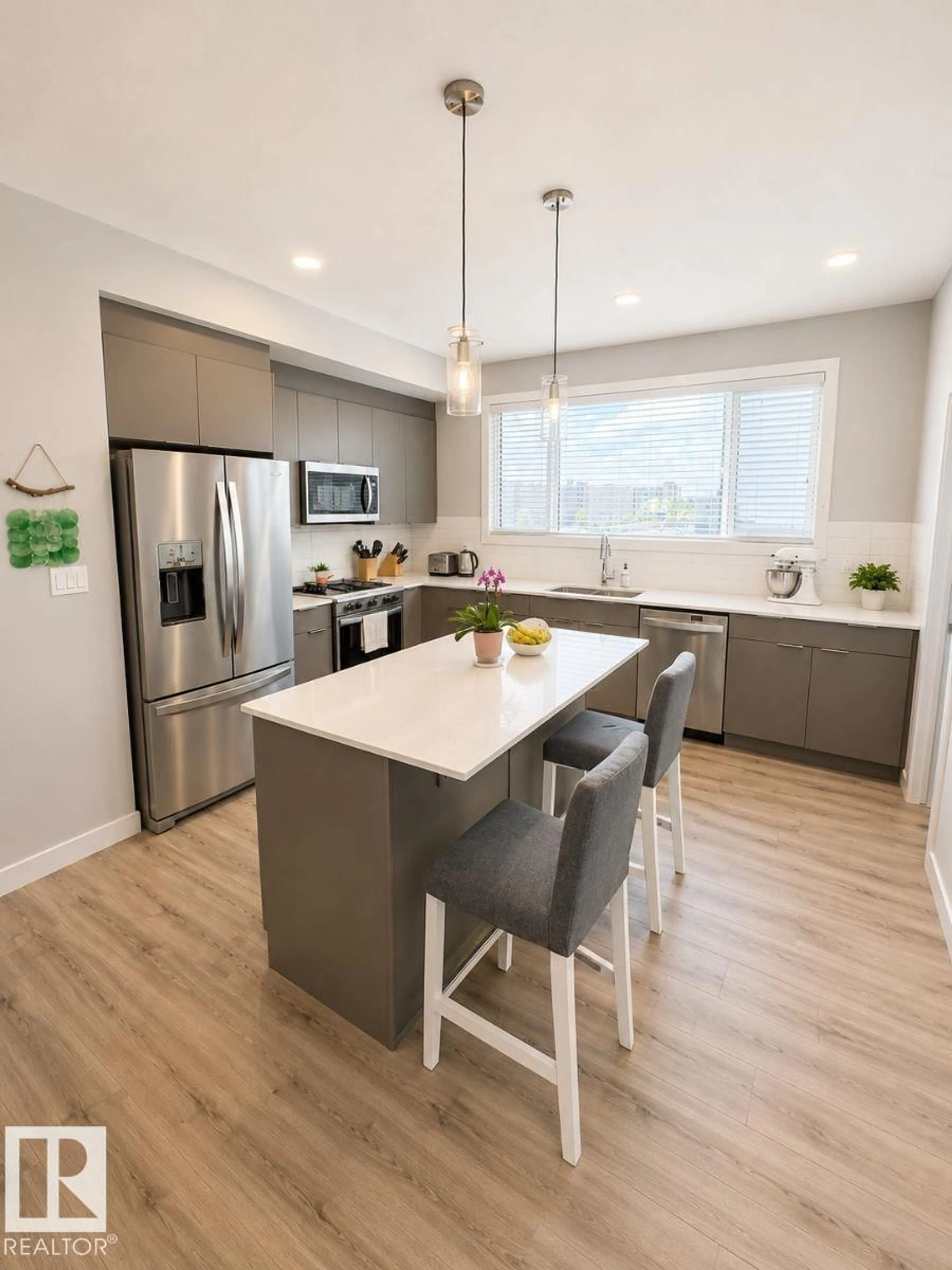 Open concept kitchen, unknown for 88 EBONY BV, Sherwood Park Alberta T8H2X4