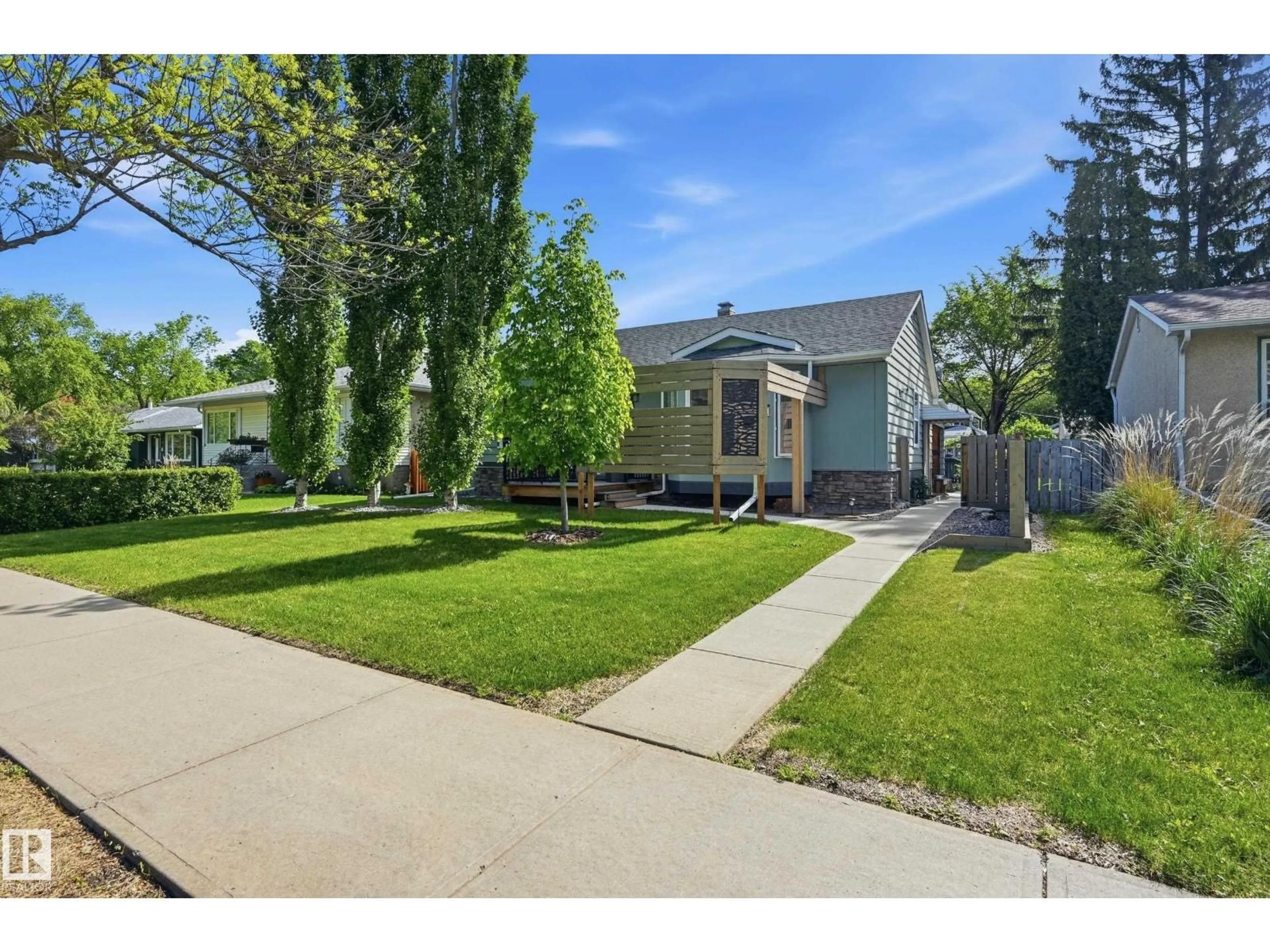 Unknown for NW - 10935 127 ST, Edmonton Alberta T5M0S8