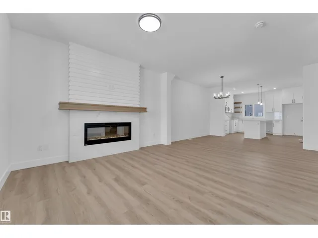 82 PATRIOT WY, Spruce Grove 2