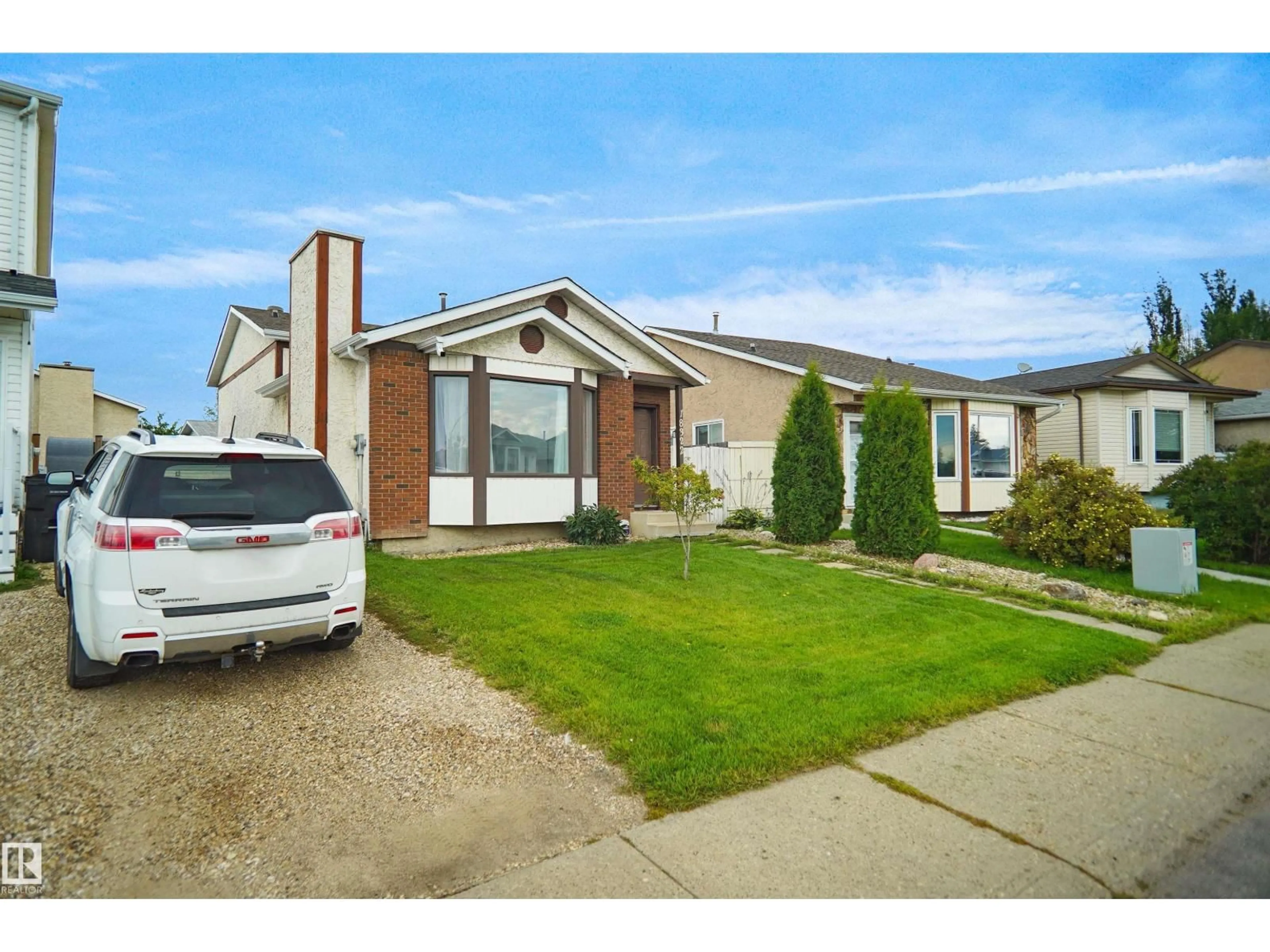 Unknown for 18322 71A AV, Edmonton Alberta T5T3Z2