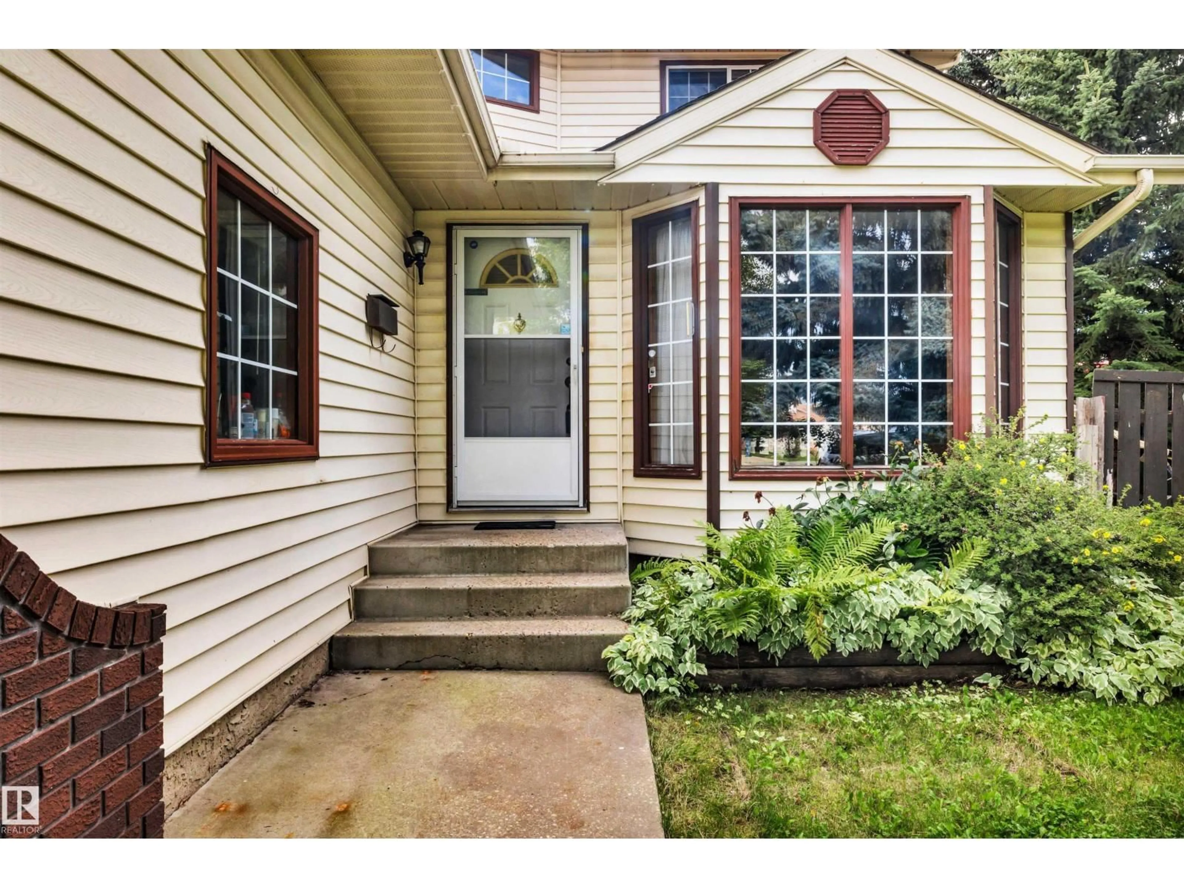 Unknown for NW - 6208 187B ST, Edmonton Alberta T5T5T3