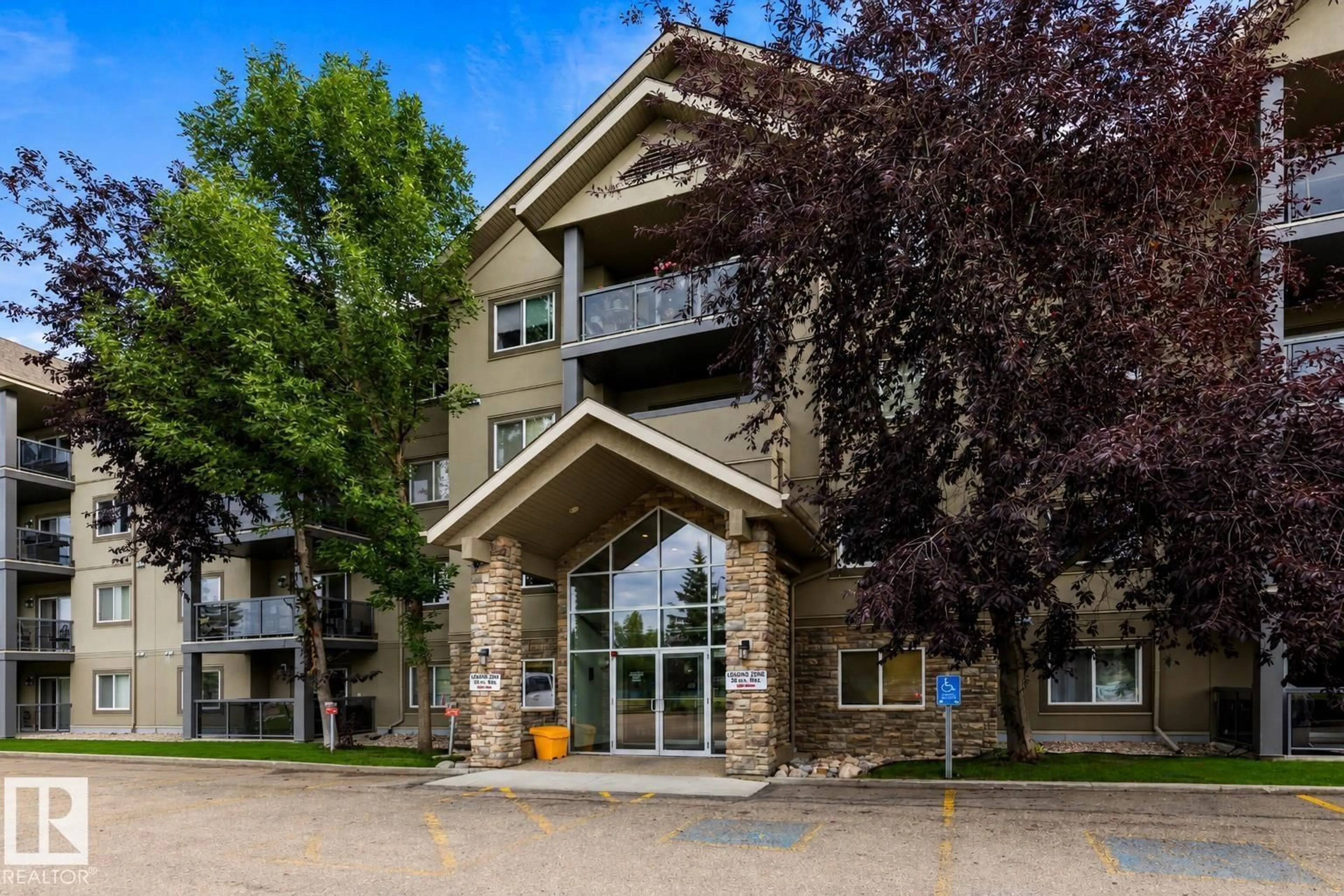 Unknown for 233 SUDER GREENS DR, Edmonton Alberta T5T6X6