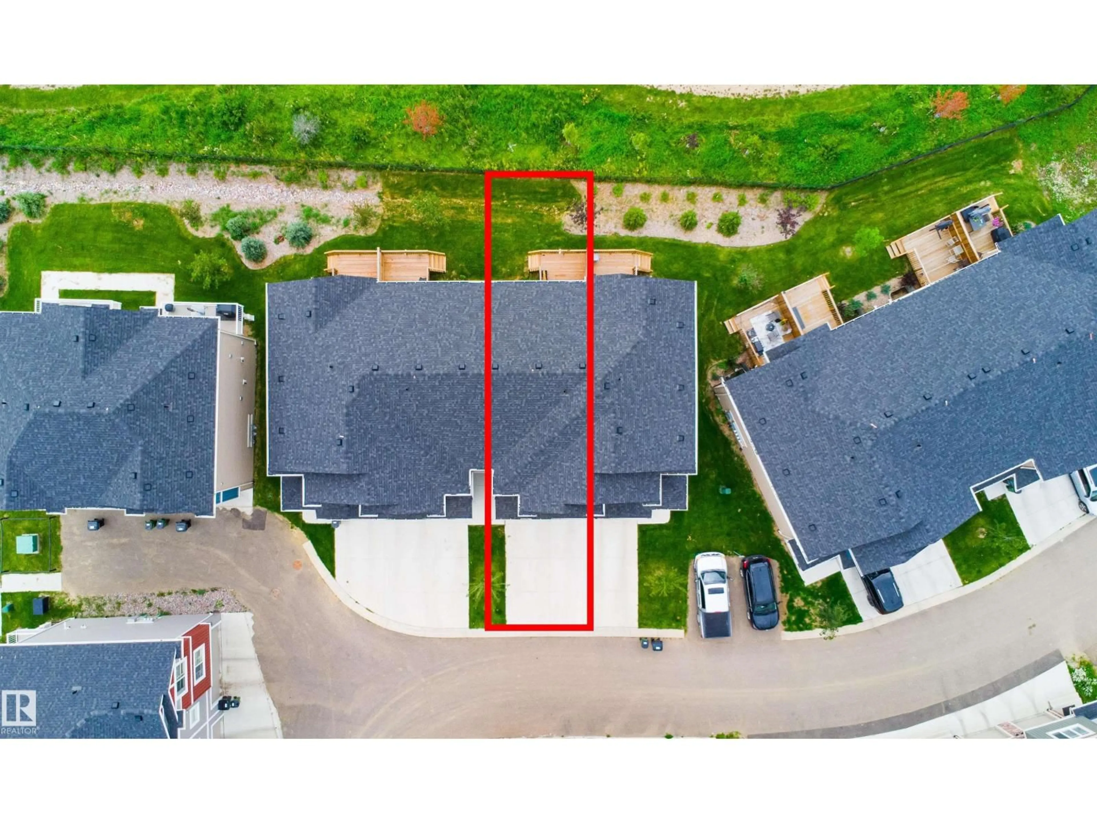 A pic from outside/outdoor area/front of a property/back of a property/a pic from drone, street for #9 - 13139 205 ST NW, Edmonton Alberta T5S0N1
