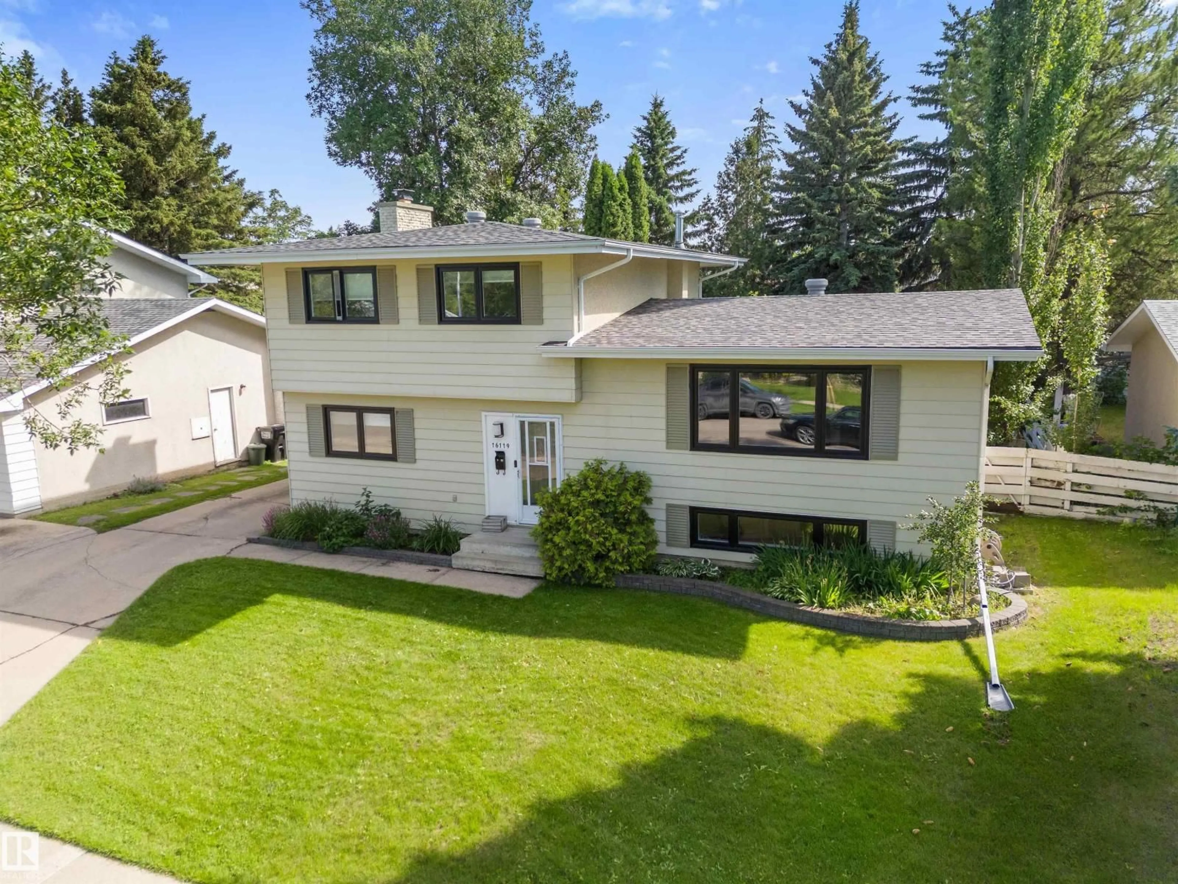 A pic from outside/outdoor area/front of a property/back of a property/a pic from drone, street for 16119 78 AV, Edmonton Alberta T5R3E5