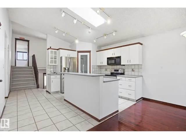 NW - 11413 118 ST, Edmonton 5