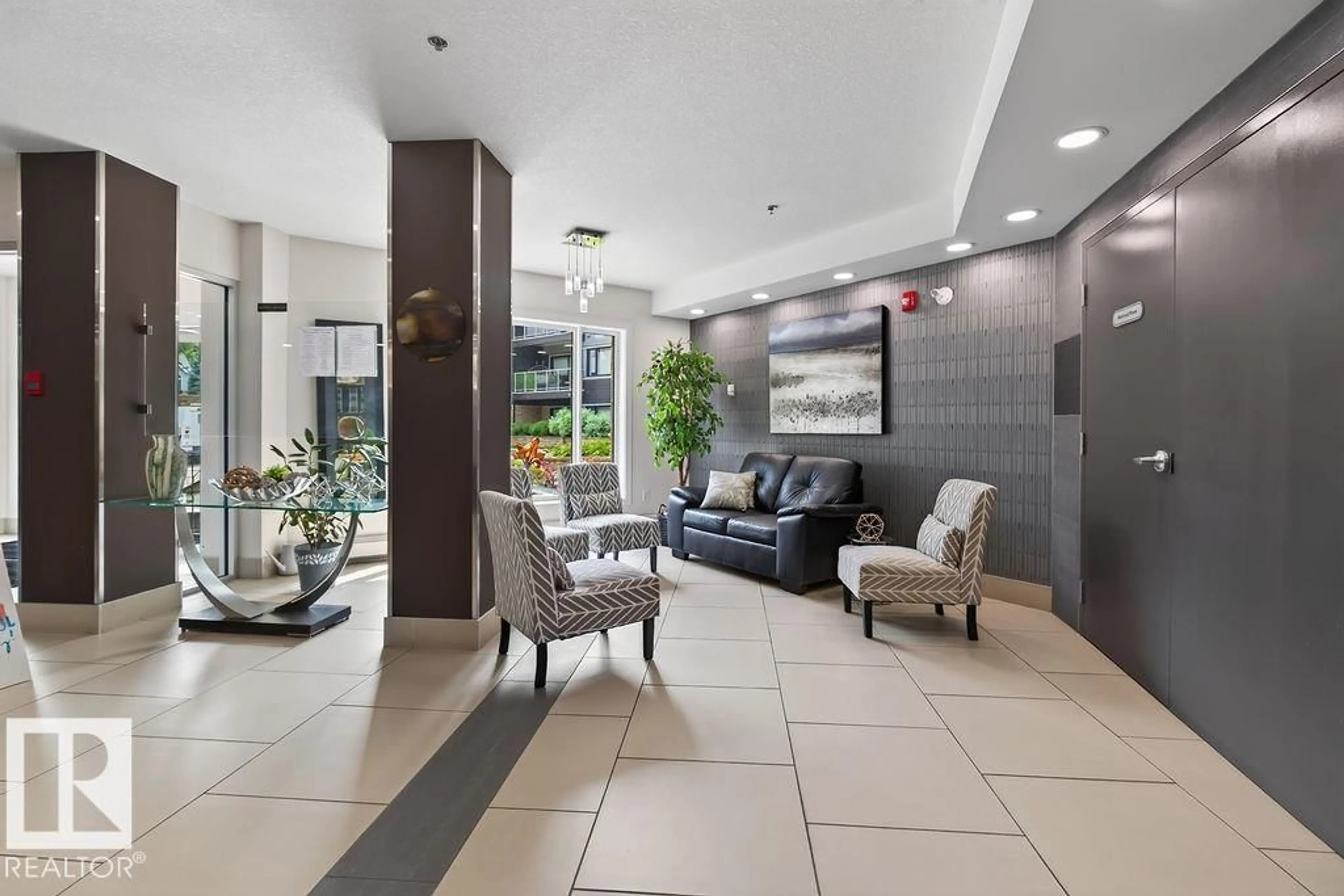 Lobby for 303 STURGEON RD, St. Albert Alberta T8N0E8