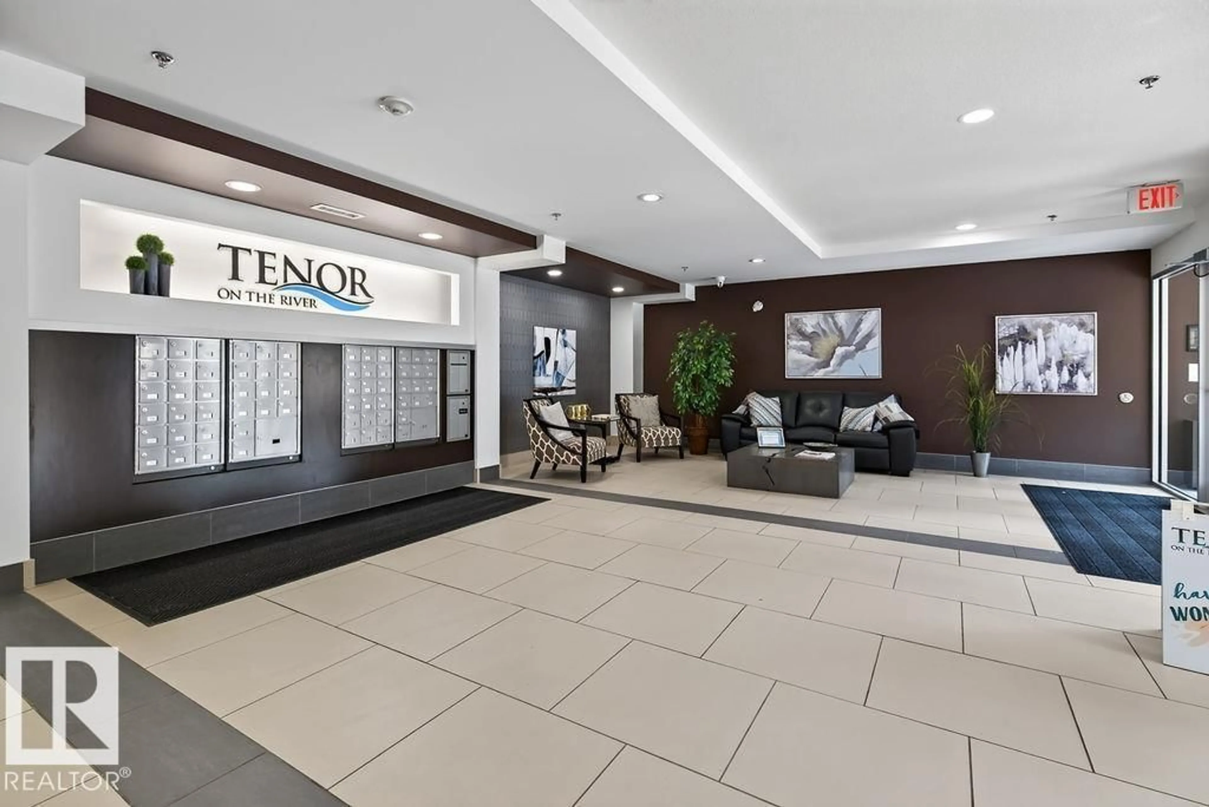 Indoor foyer for 303 STURGEON RD, St. Albert Alberta T8N0E8
