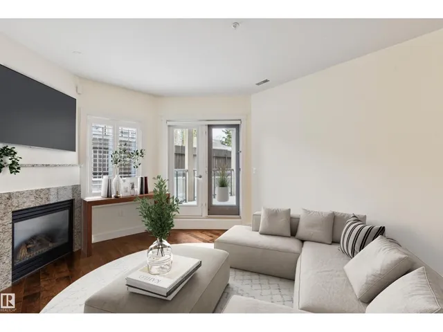 16 11518 76 AV NW, Edmonton