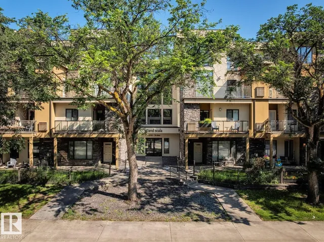 16 11518 76 AV NW, Edmonton 2